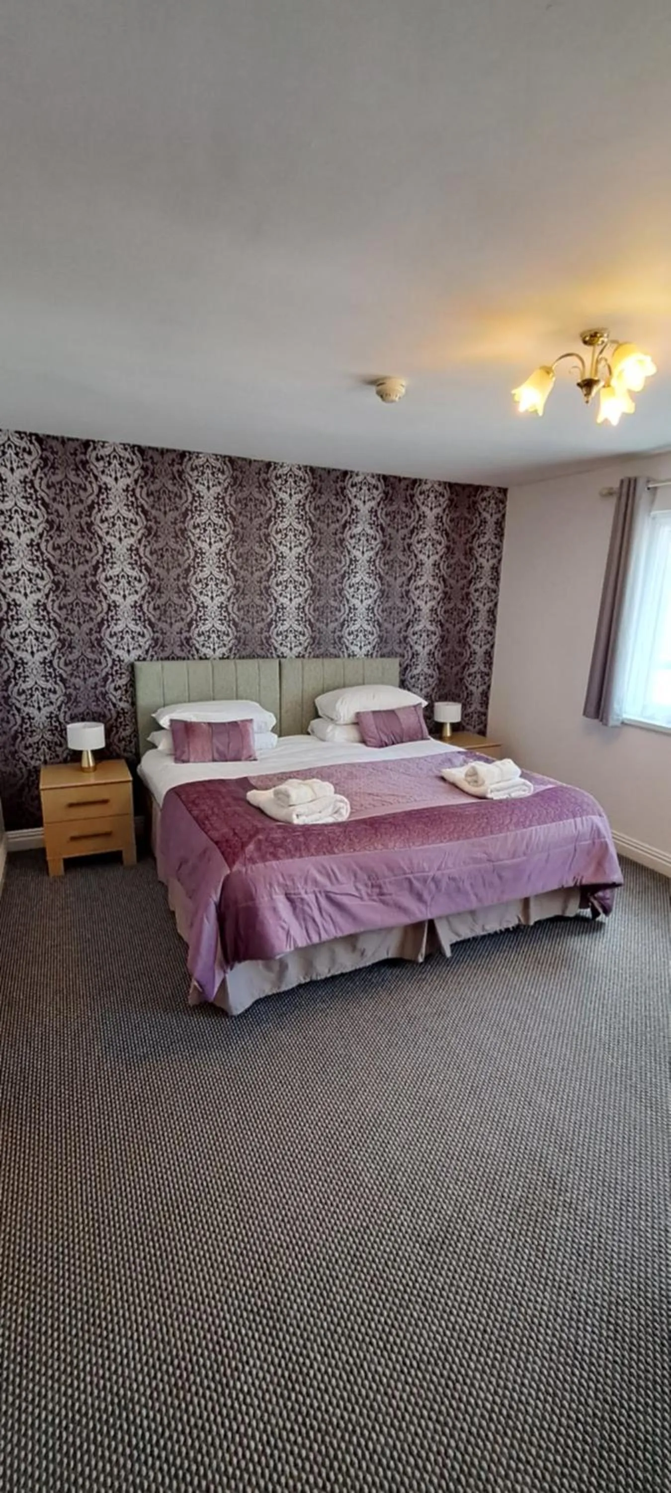 Bed in The Paddocks Hotel