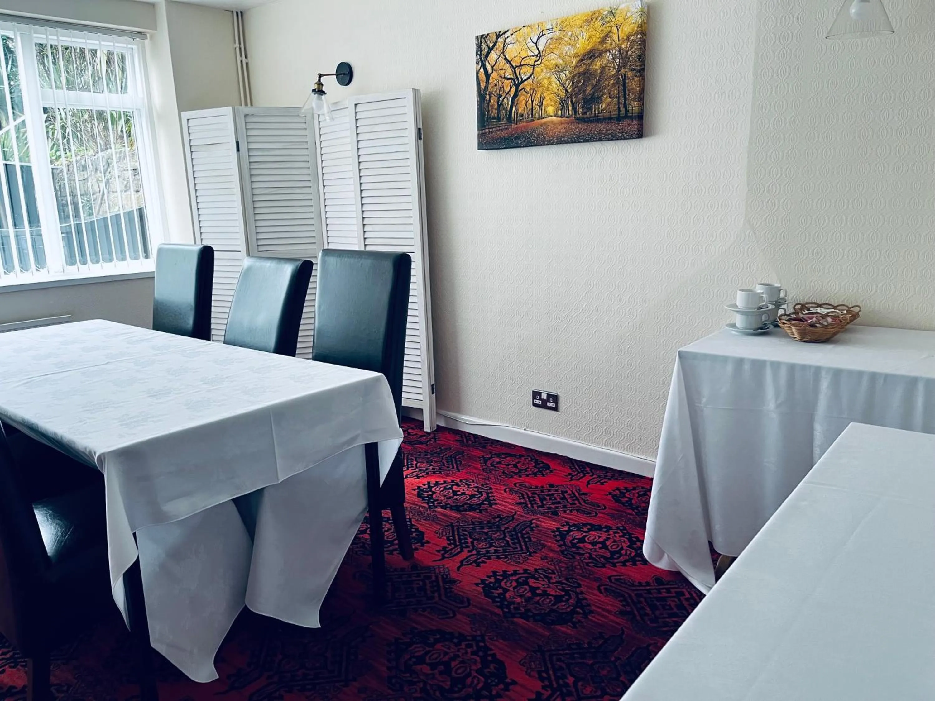 Coffee/tea facilities in The Paddocks Hotel