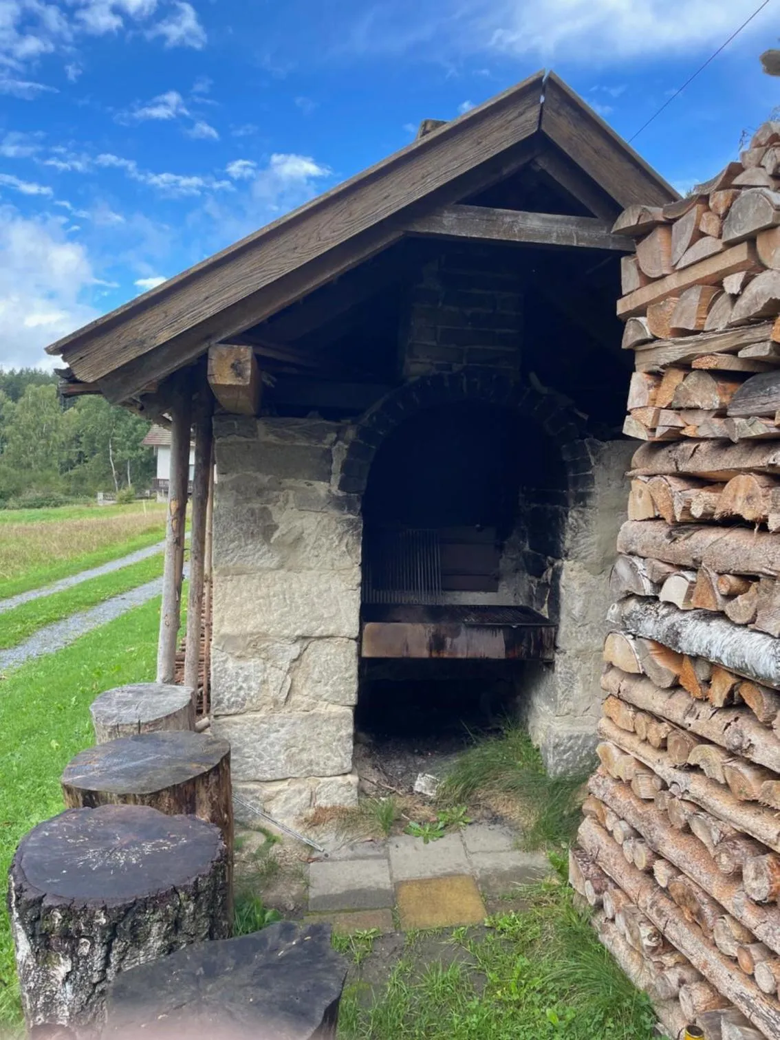 BBQ facilities in Pension am Waldesrand