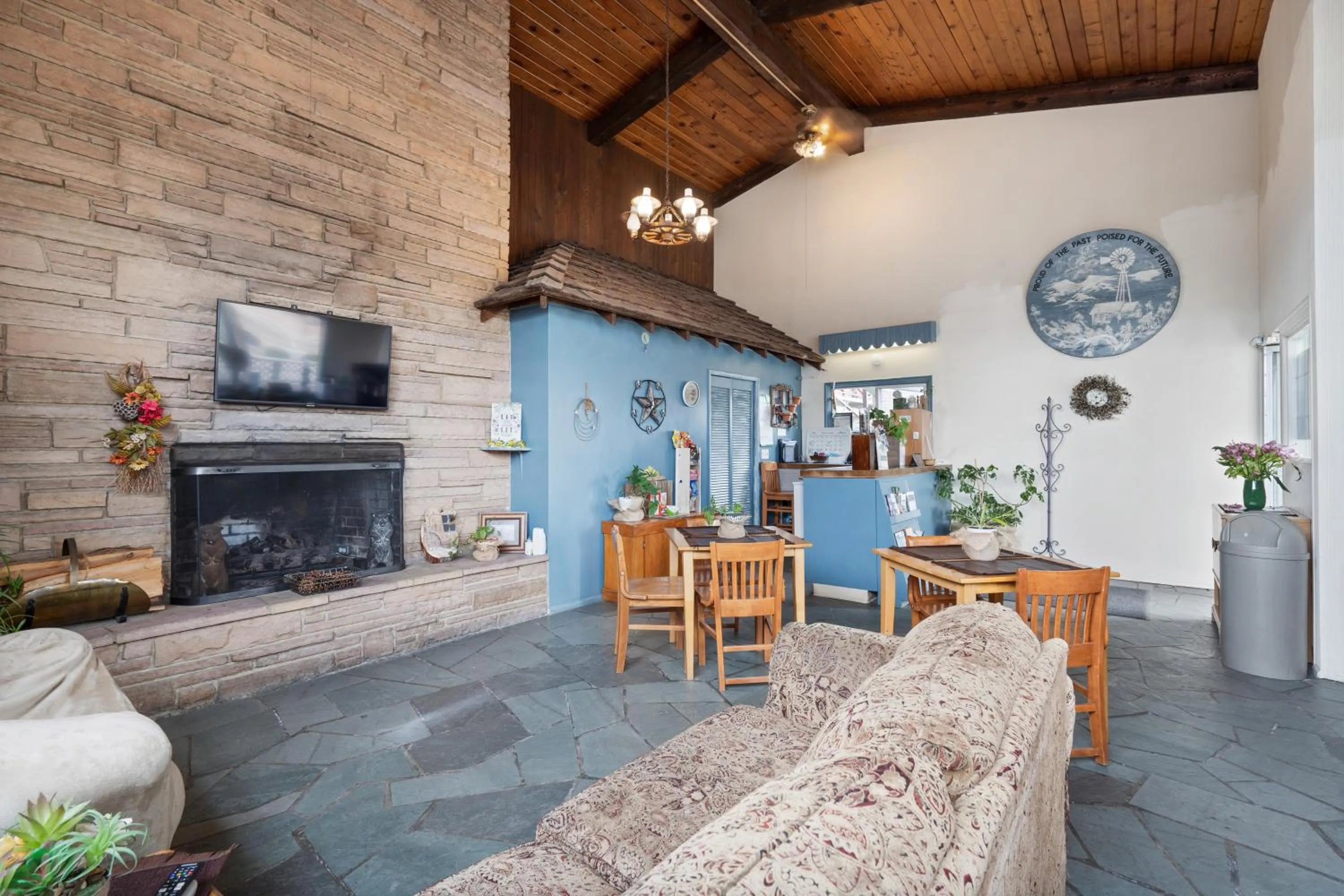 Lobby or reception in OYO Silver Spur Burns Hwy 20