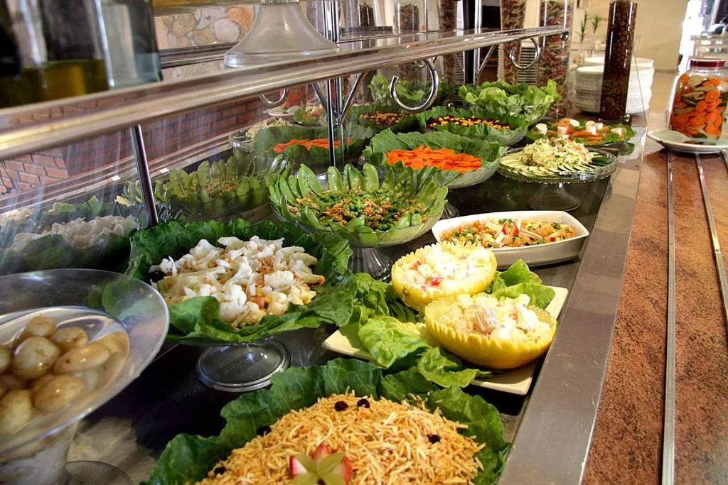 Restaurant/places to eat in Xikus Palace Hotel