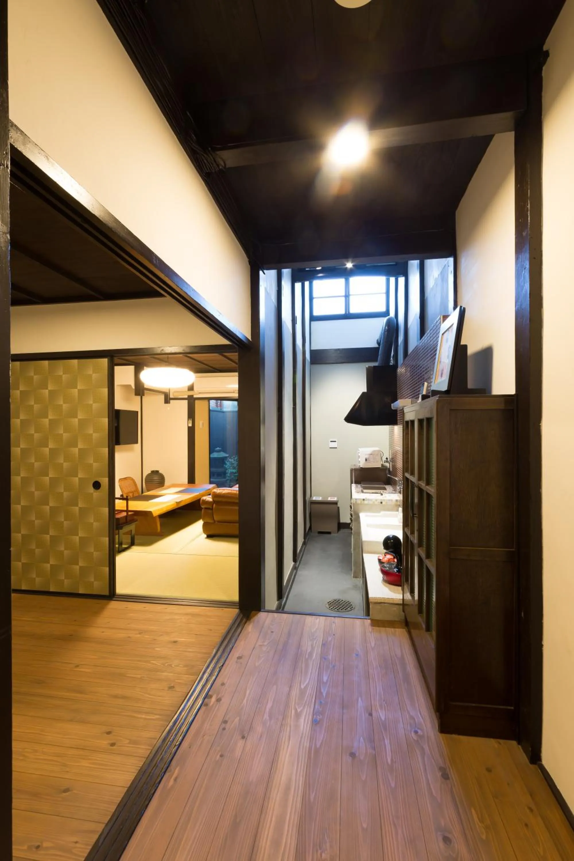 Kitchen or kitchenette, Bed in Kyotoya Suzakuan