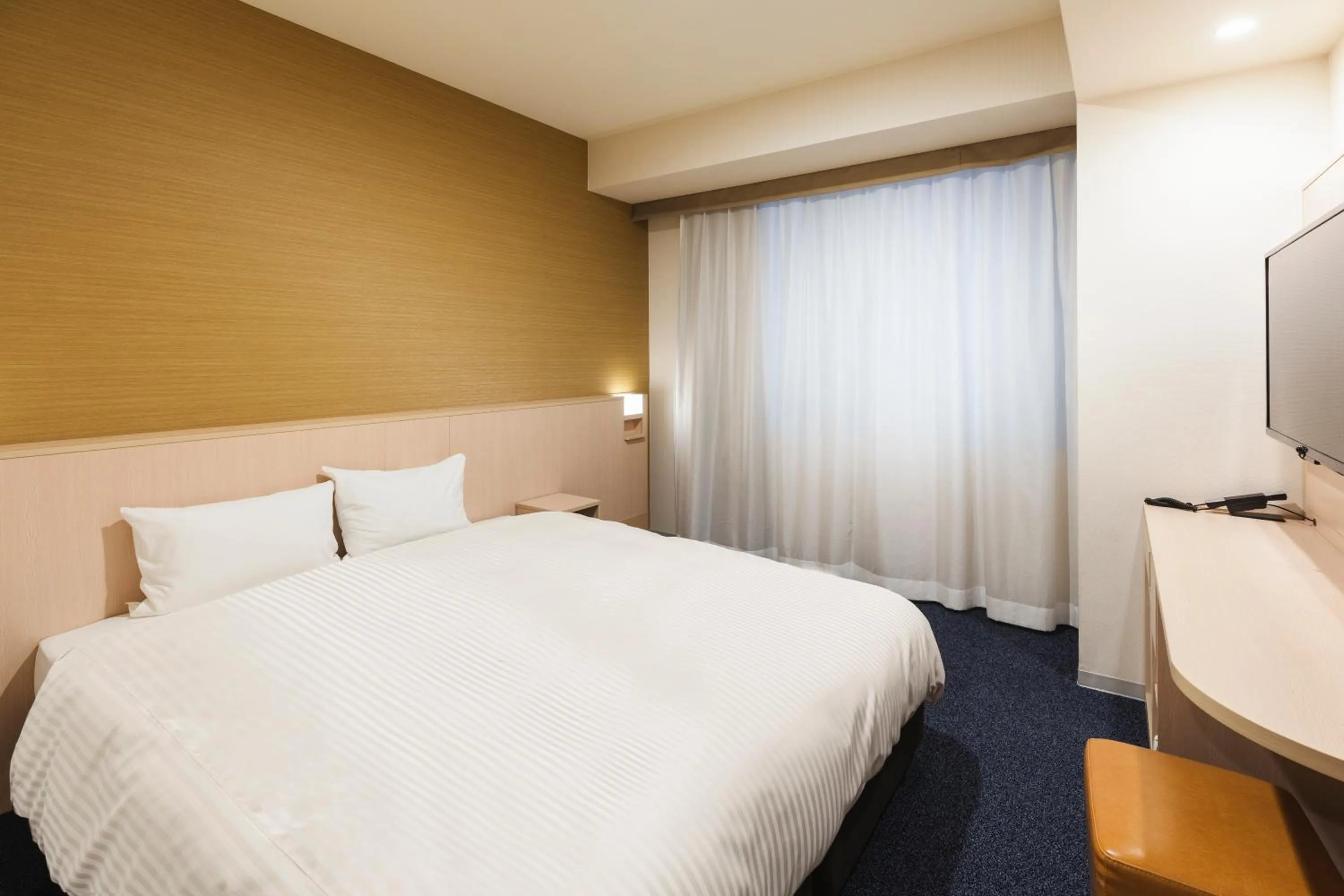 Superior Double Room - single occupancy - Non-Smoking in Sotetsu Fresa Inn Kyoto-Shijokarasuma