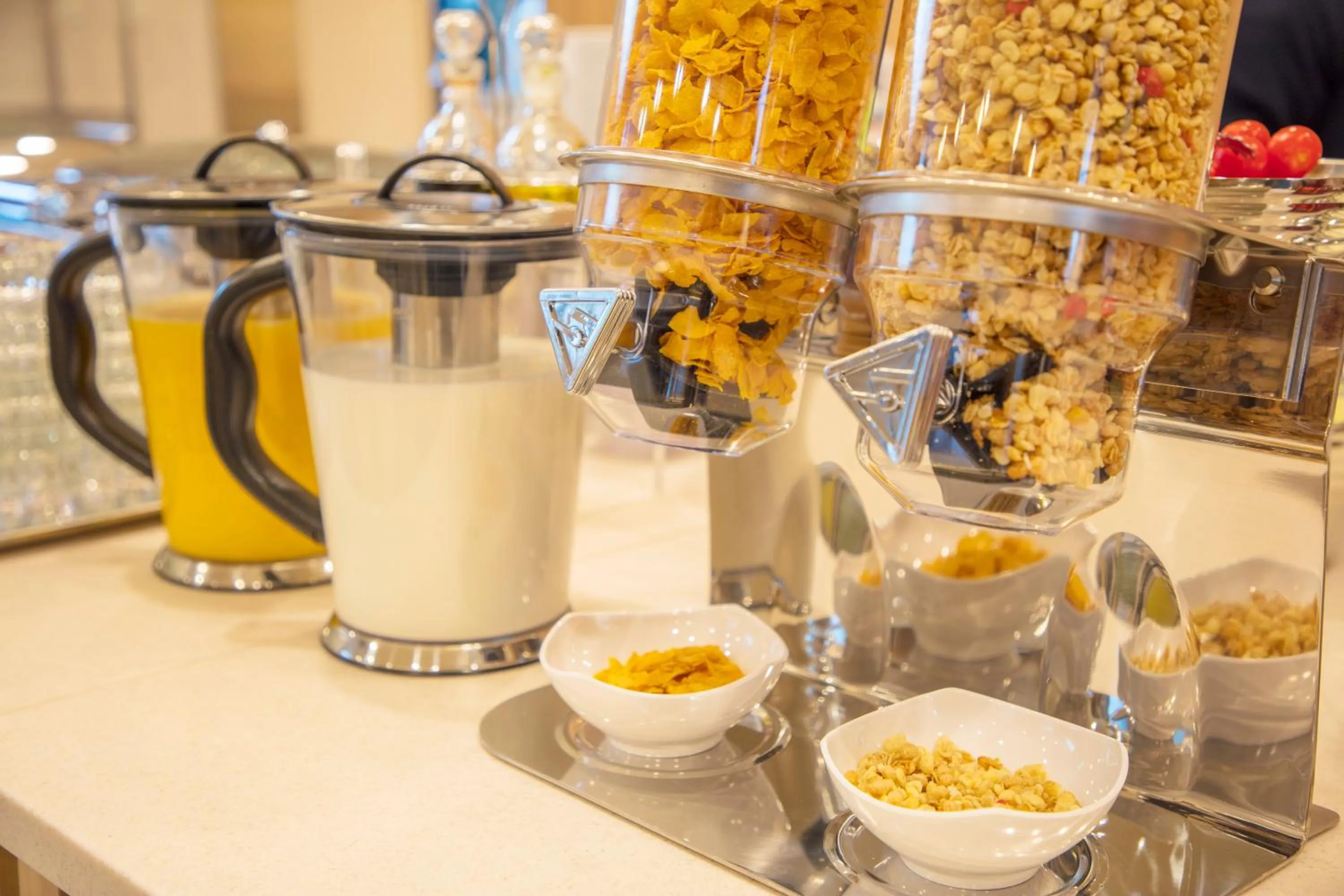 Buffet breakfast in Sotetsu Fresa Inn Kyoto-Shijokarasuma