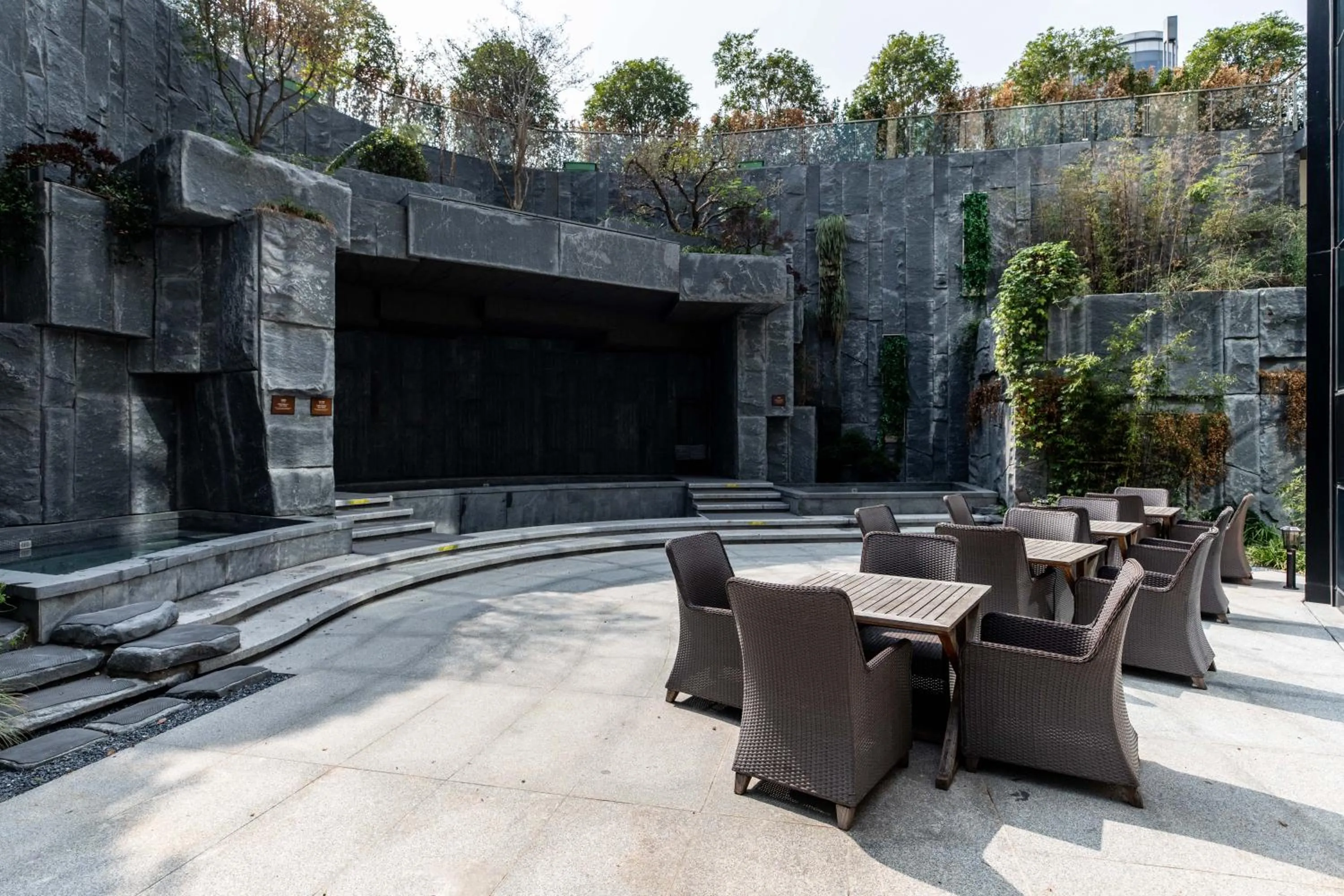 The Anandi Hotel and SPA - Luxury Healing Hotel for Wellbeing