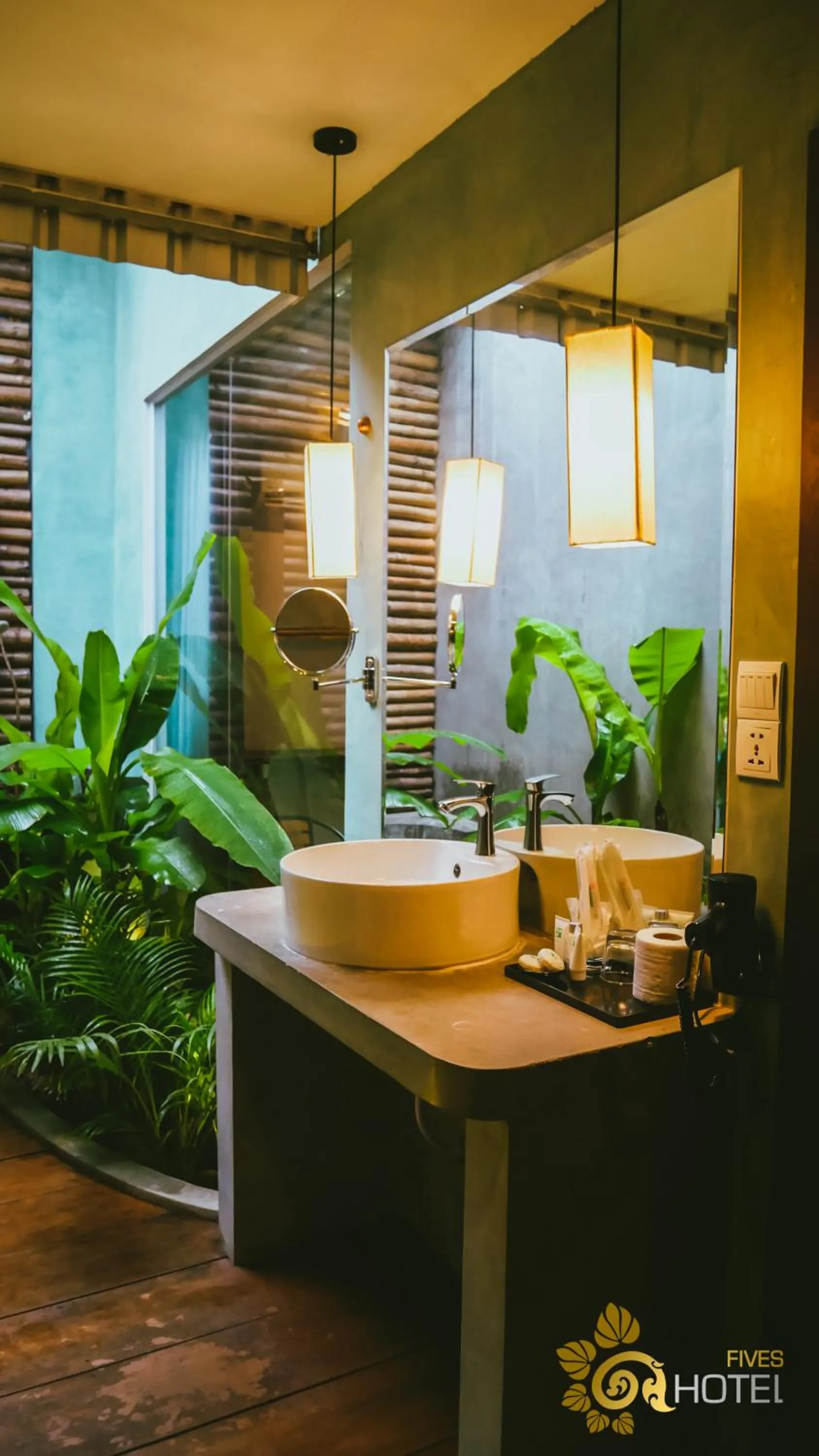 Open Air Bath in Hotel Five.S