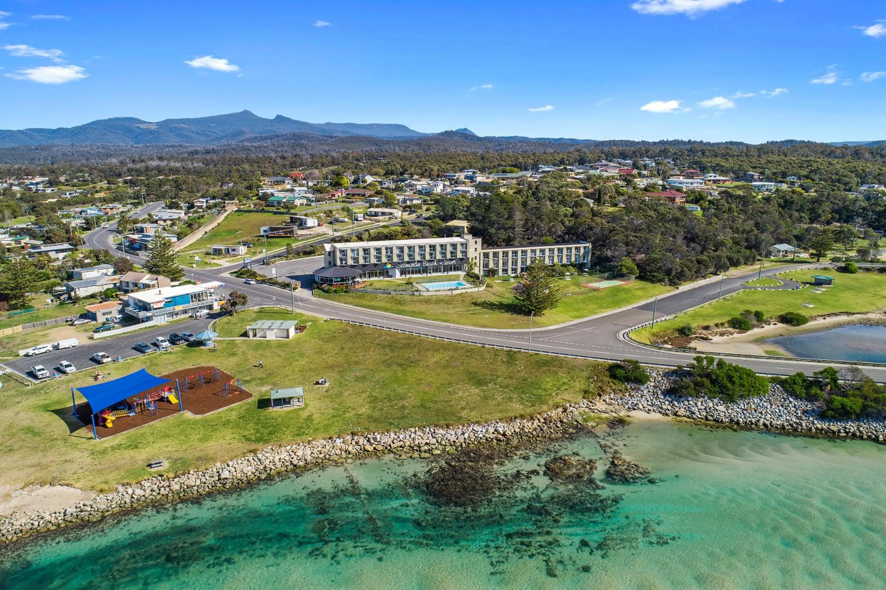 Property building in Scamander Beach Resort