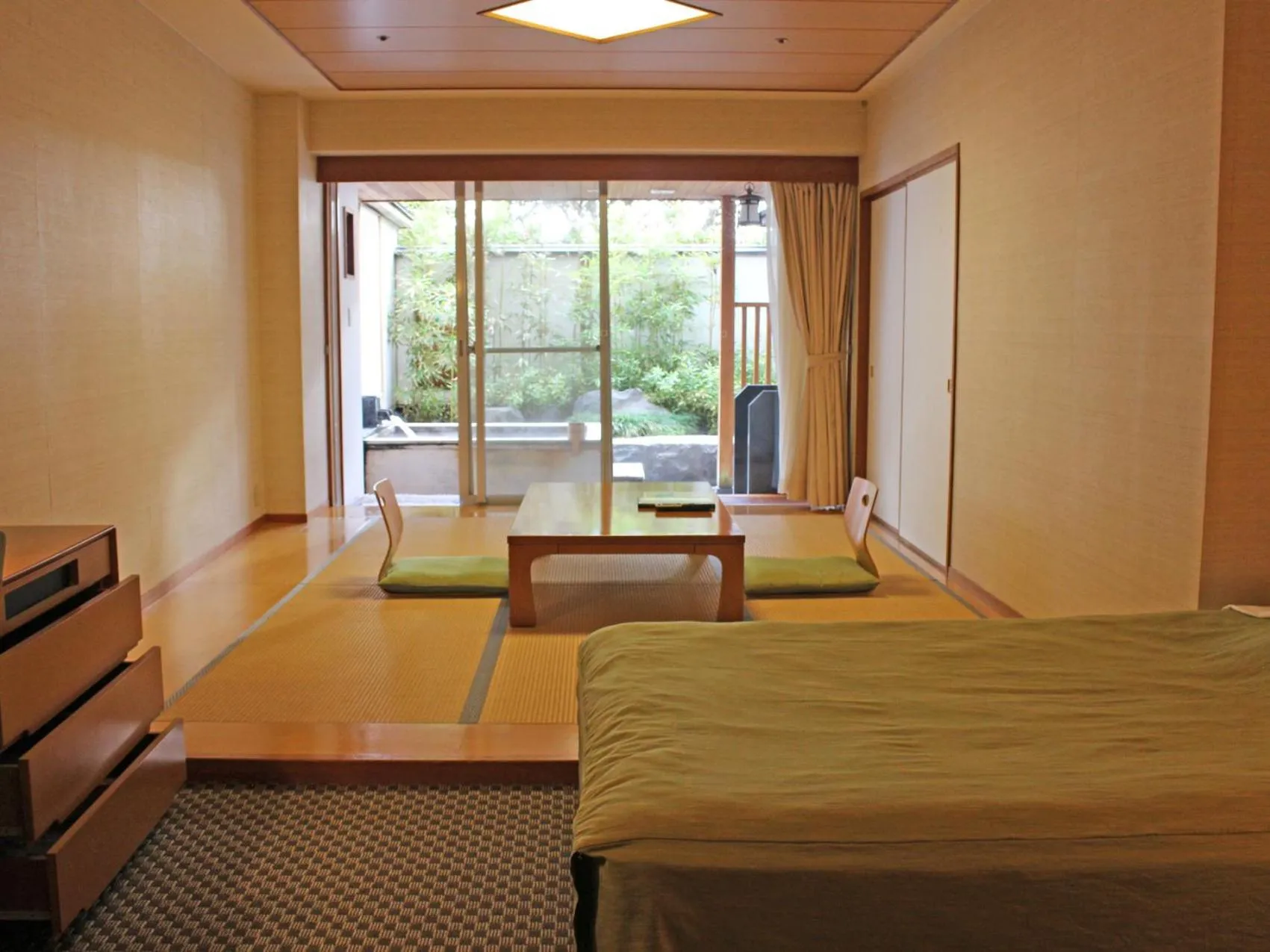 Bed in Akazawa Onsen Hotel