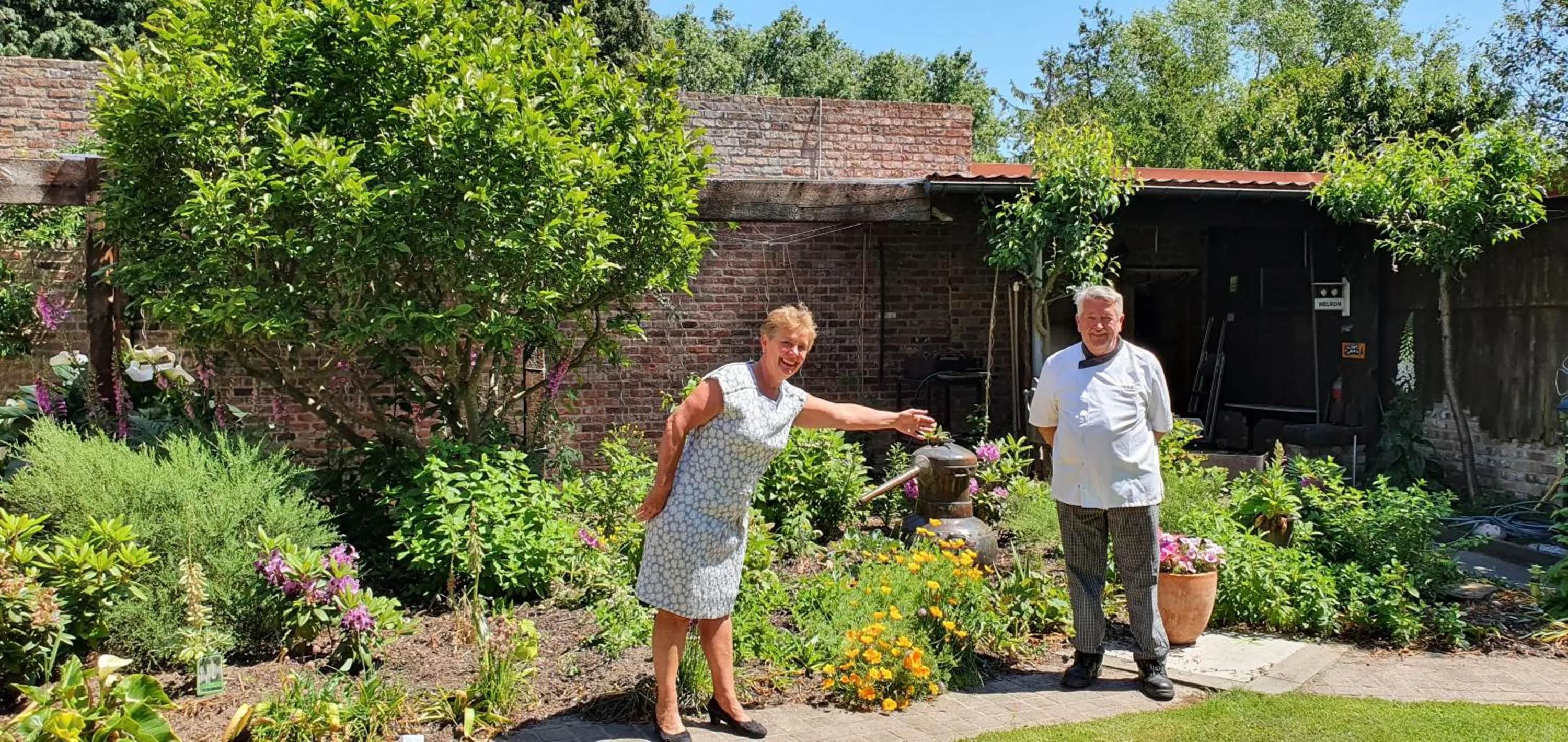 People in Hotel De Stokerij