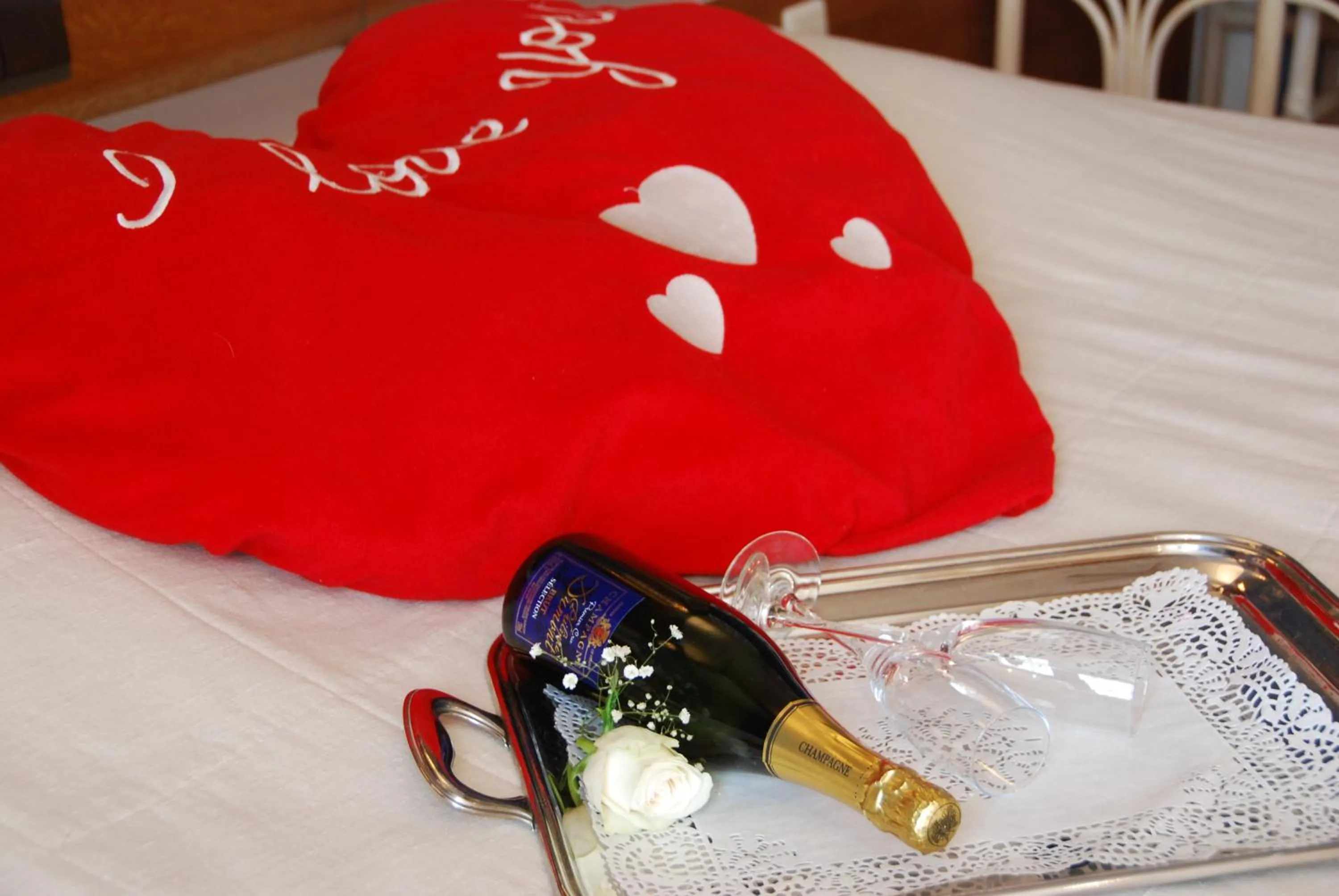 Decorative detail in Hotel De Stokerij