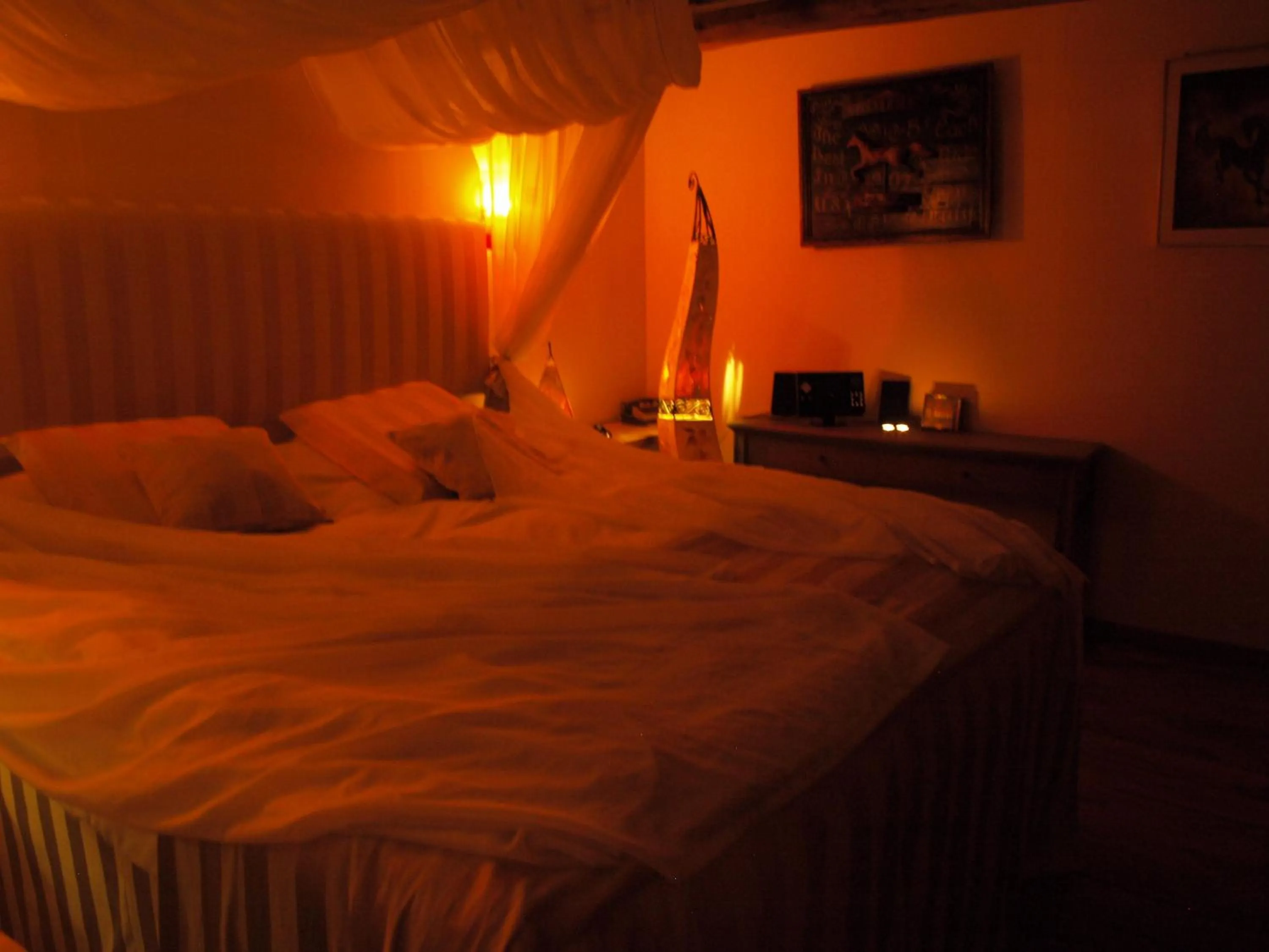 Bedroom in Hotel De Stokerij