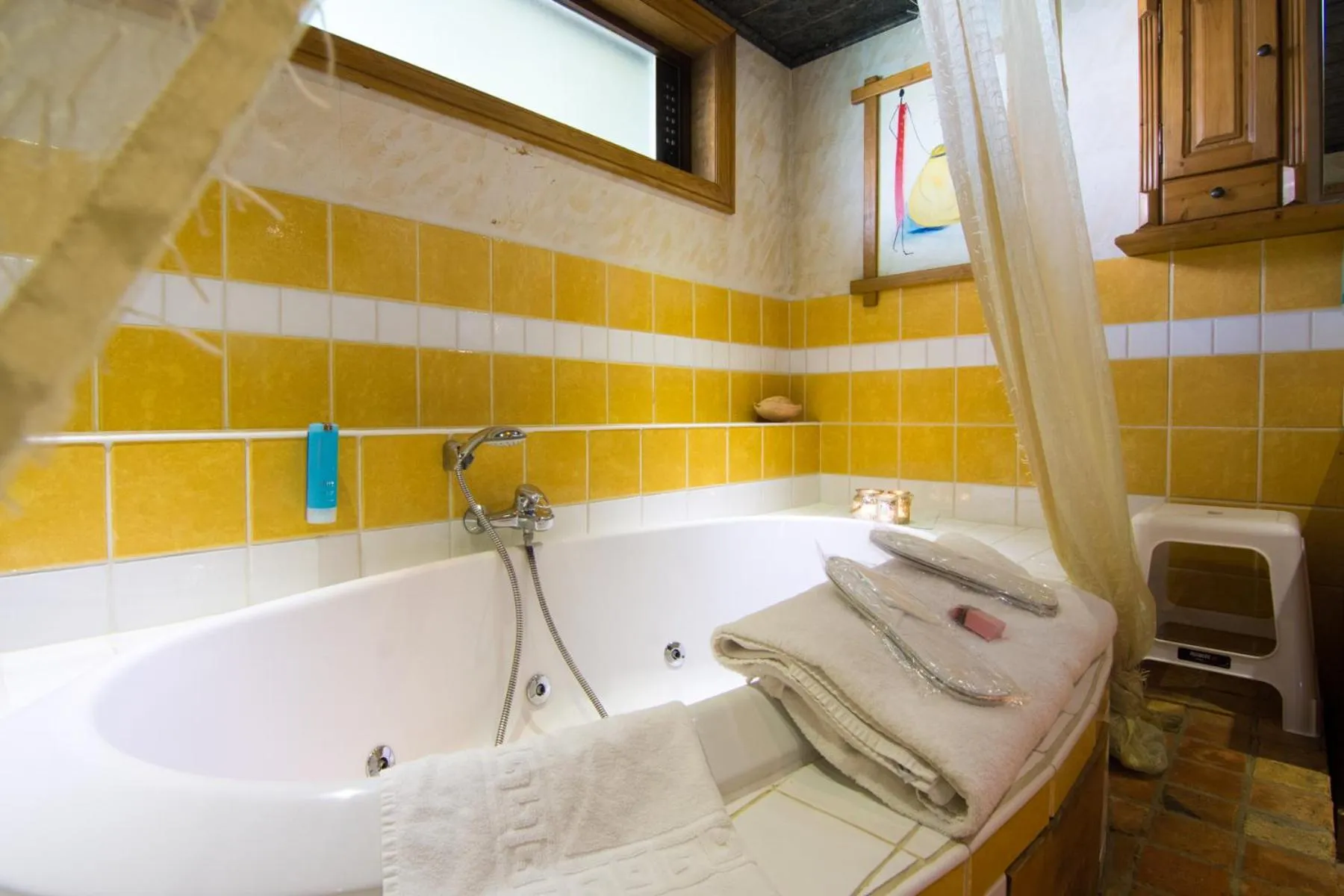 Hot Tub in Hotel De Stokerij