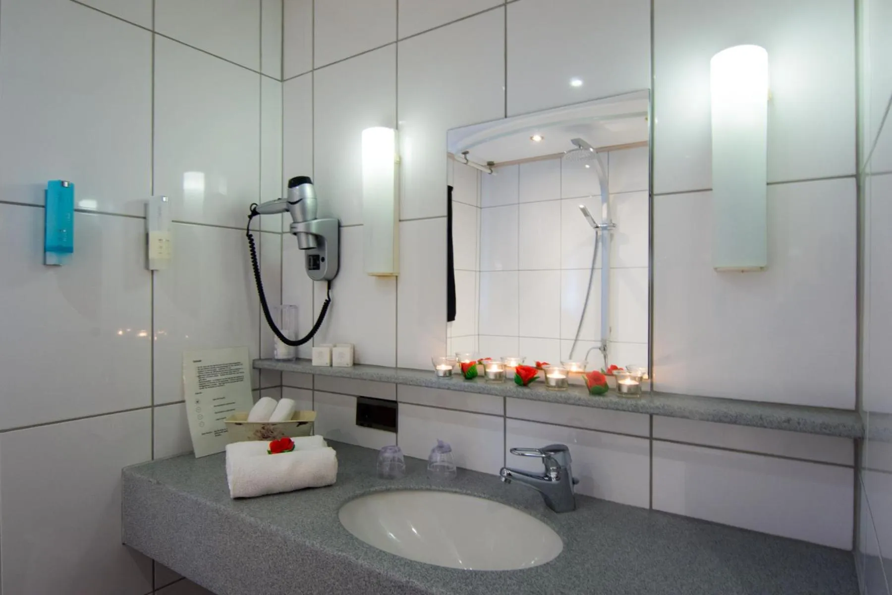 Bathroom in Hotel De Stokerij