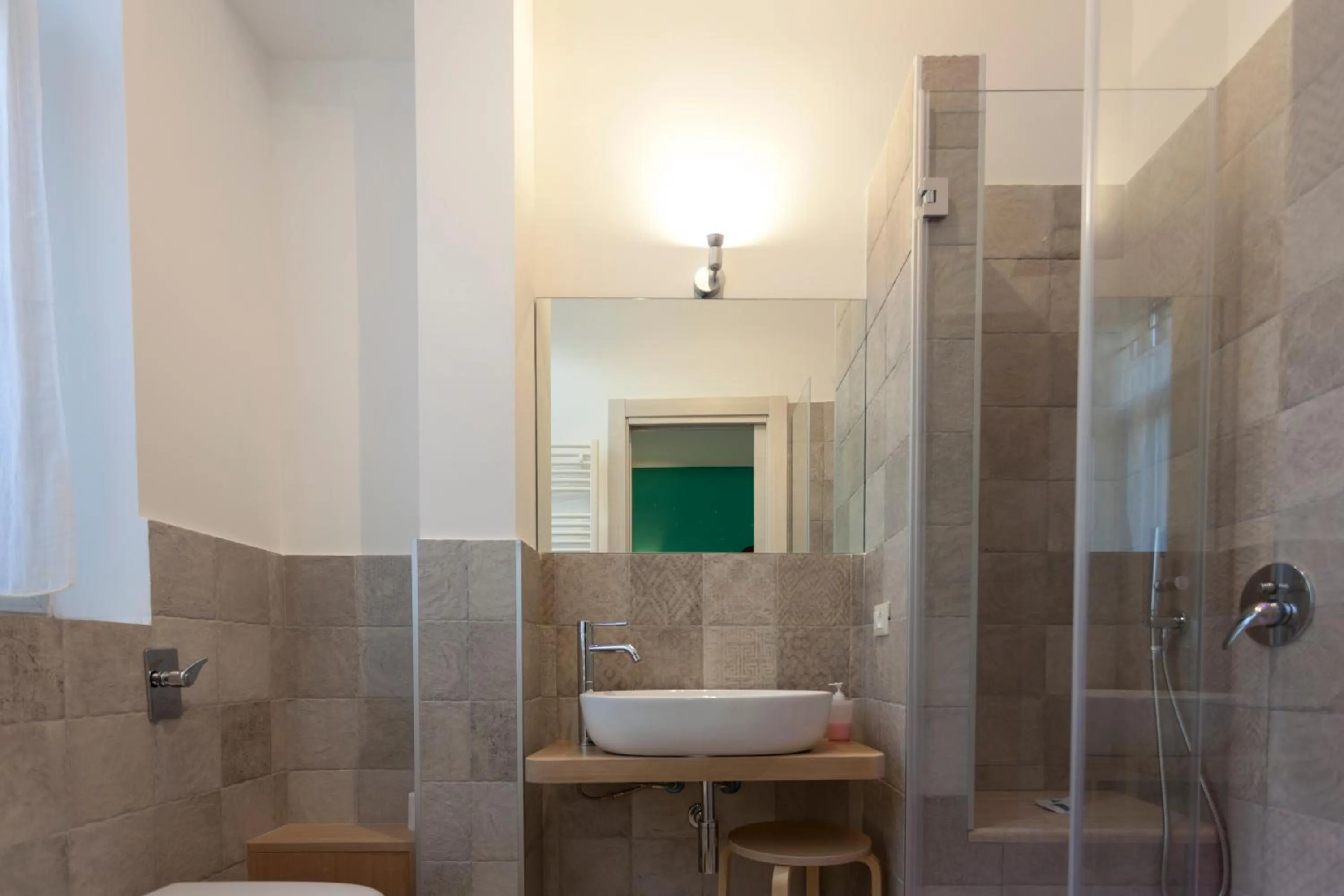 Shower in Piazza Marina