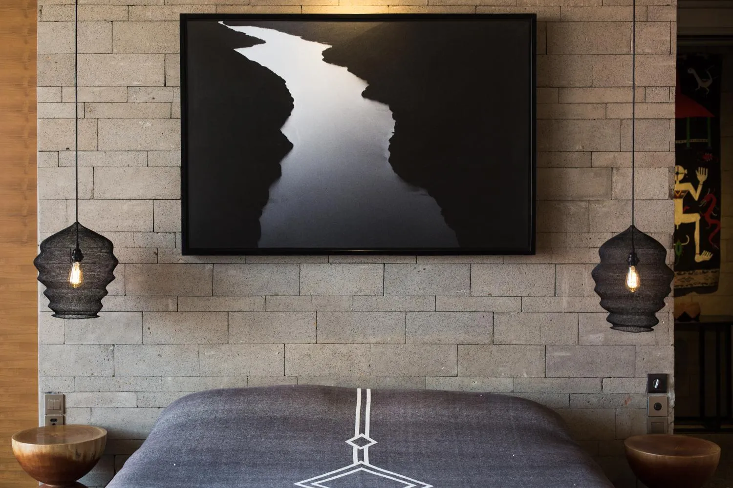 Bedroom, Bed in The Slow