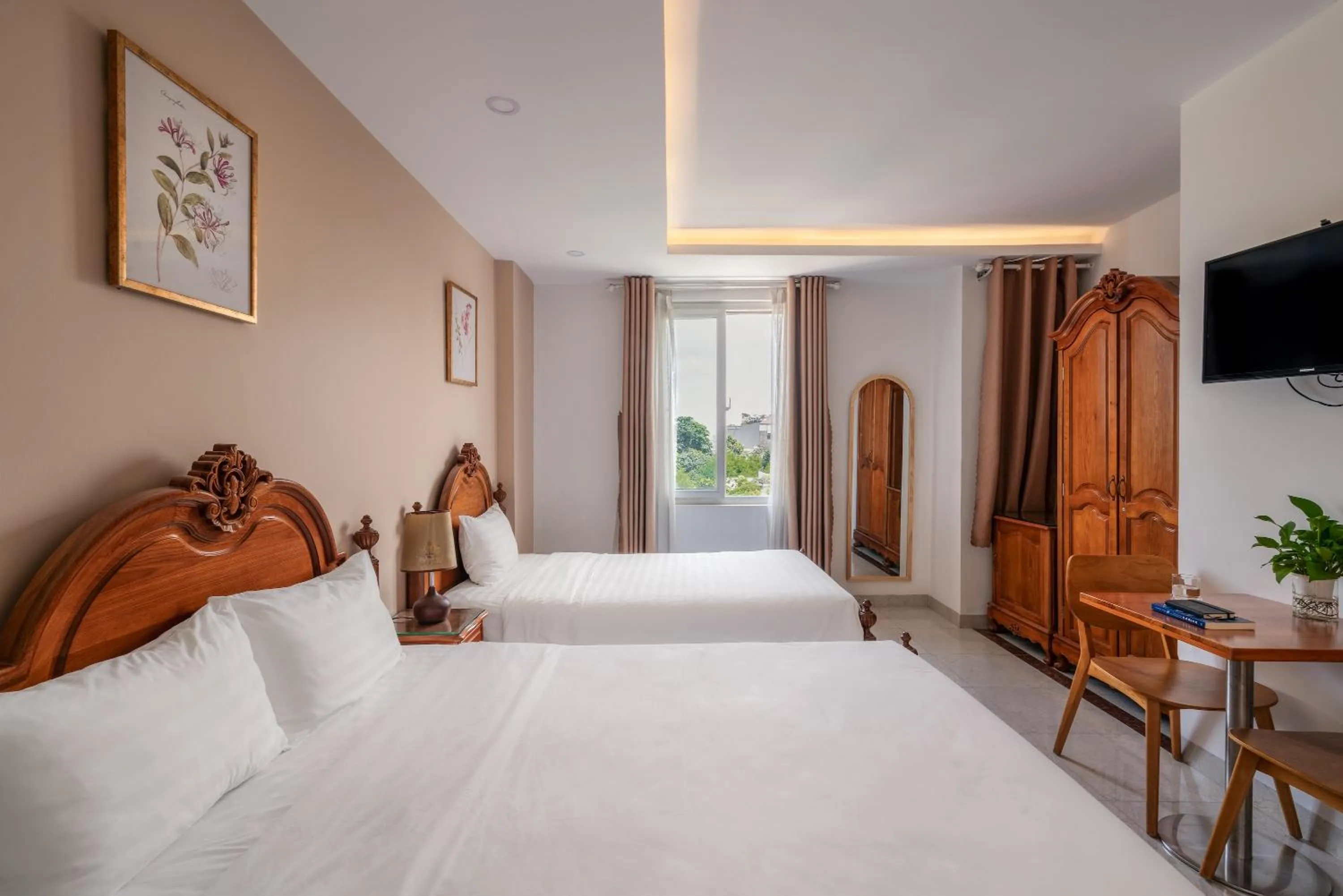 Photo of the whole room, Bed in SAZI Erato Hotel - Free Airport & Breakfast