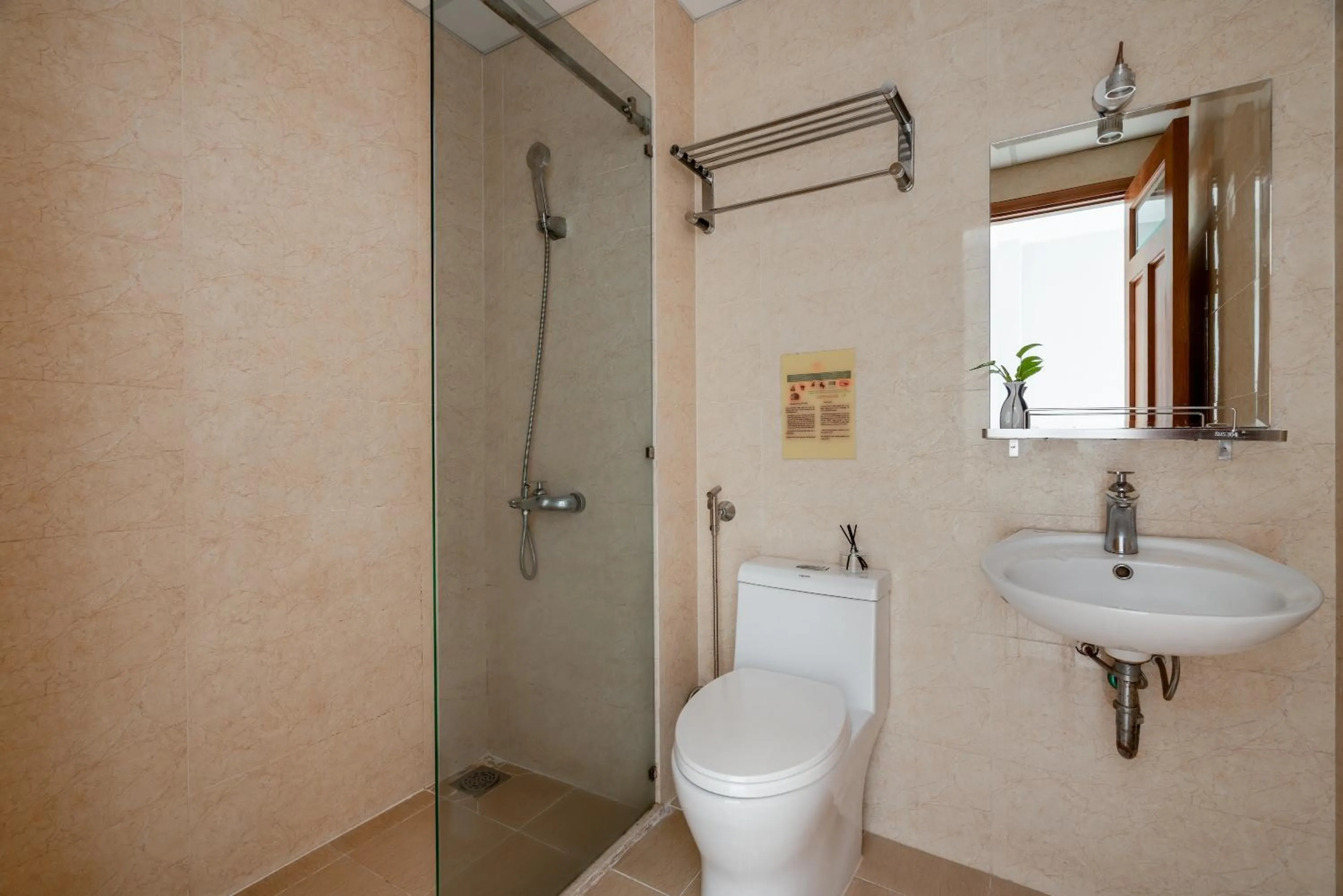 Shower in SAZI Erato Hotel - Free Airport & Breakfast