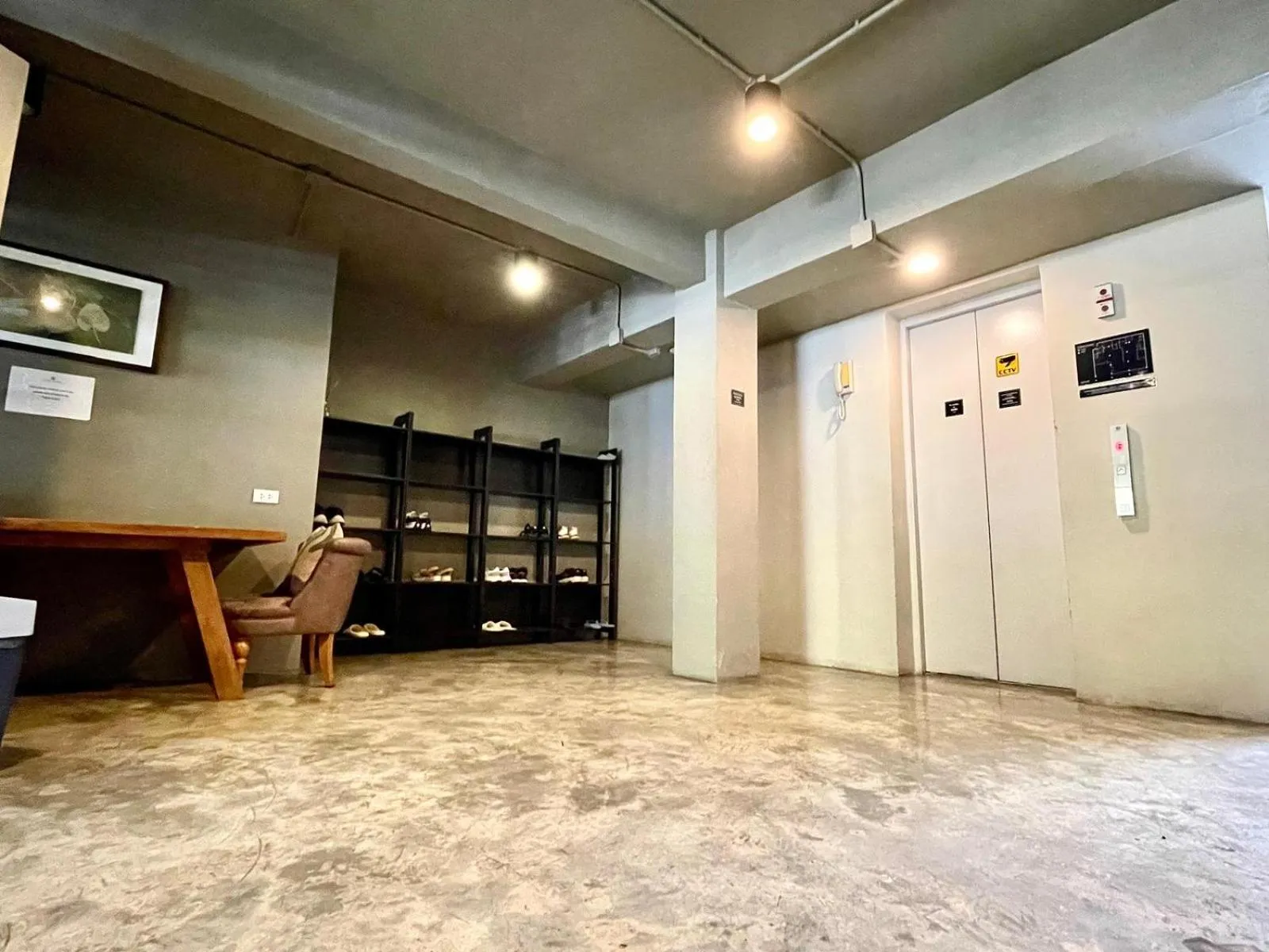 Lobby or reception in Collection O The Spades Hostel