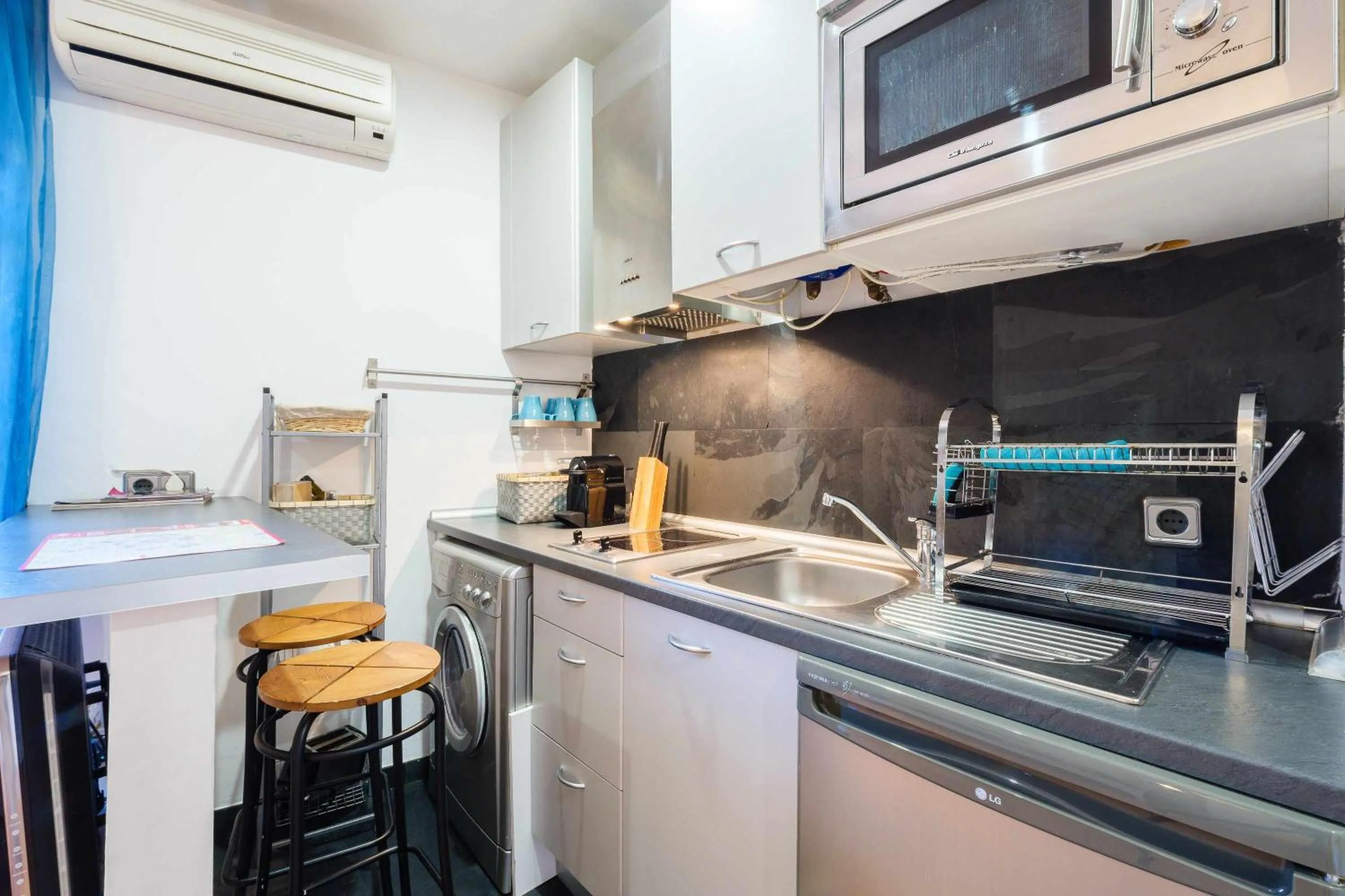 Kitchen or kitchenette in Toledo AP Alojamiento Turísticos