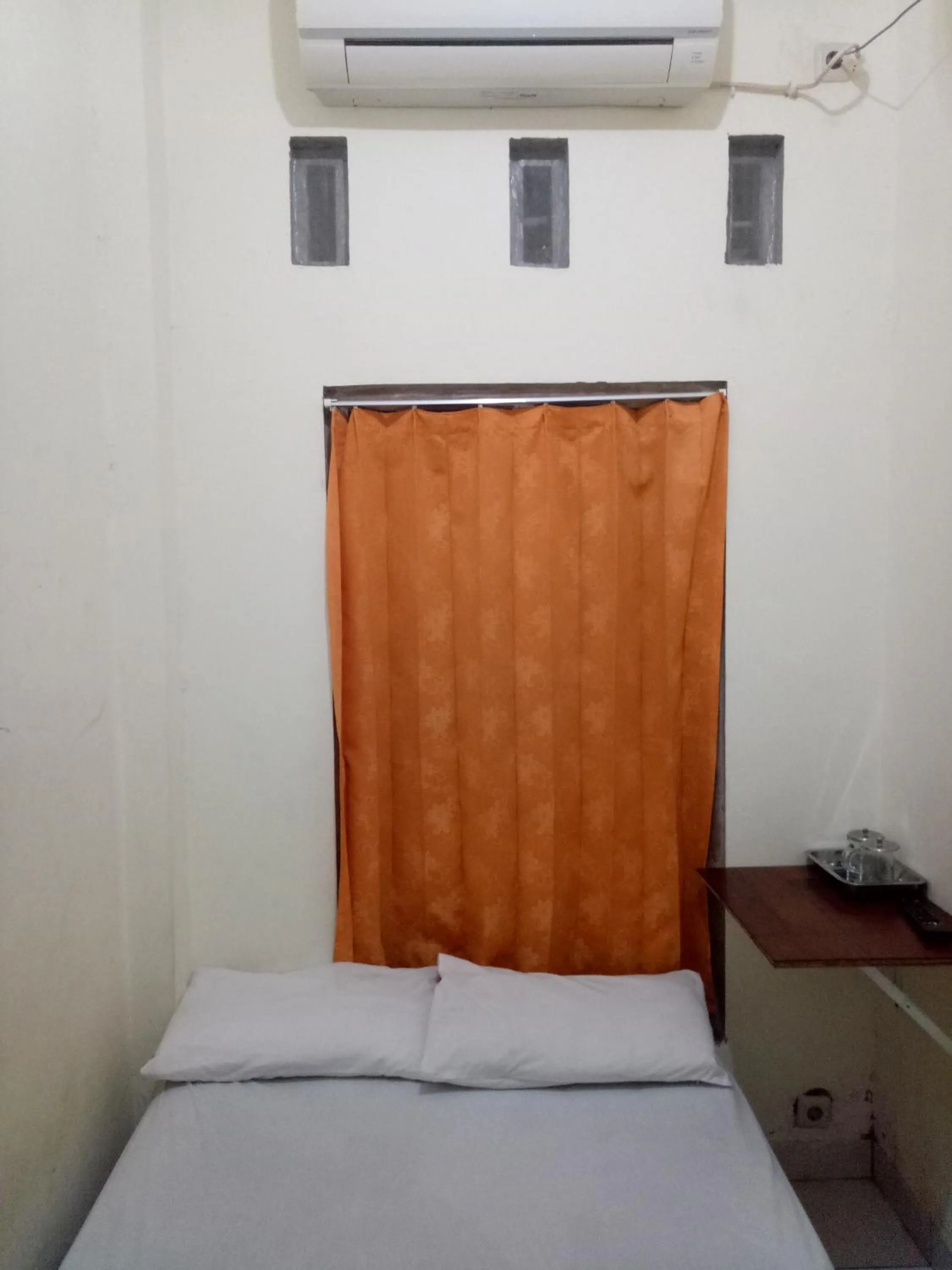 Bed in Losmen Fadel Malioboro Jogja