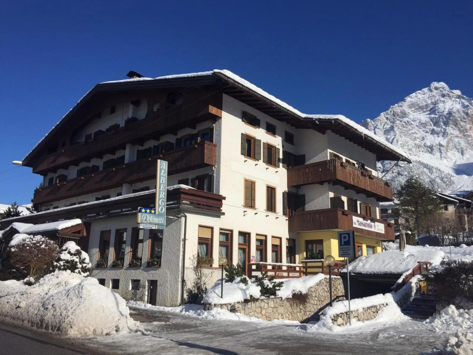 Property building in Hotel Albergo Dolomiti