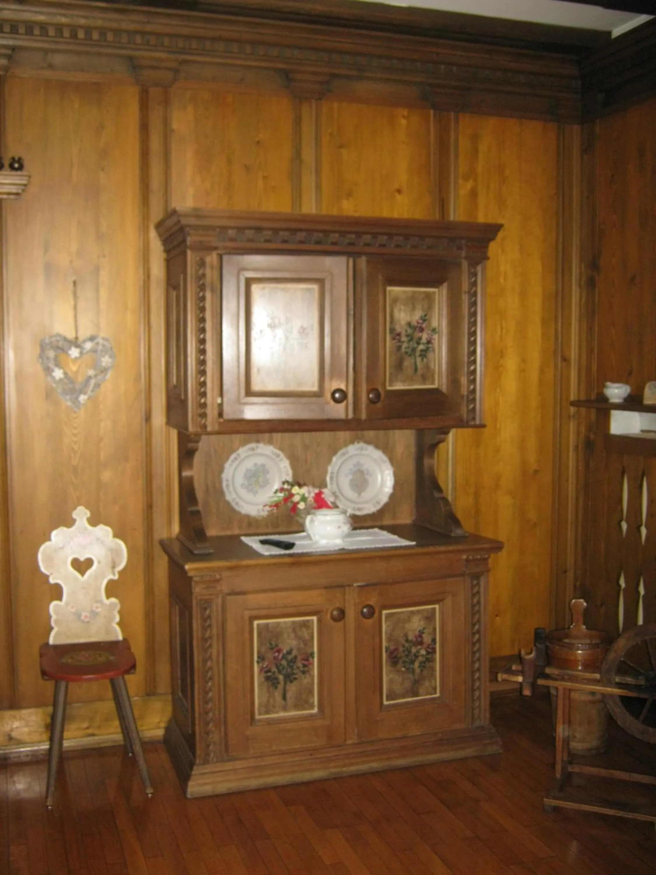 Communal lounge/ TV room in Hotel Albergo Dolomiti