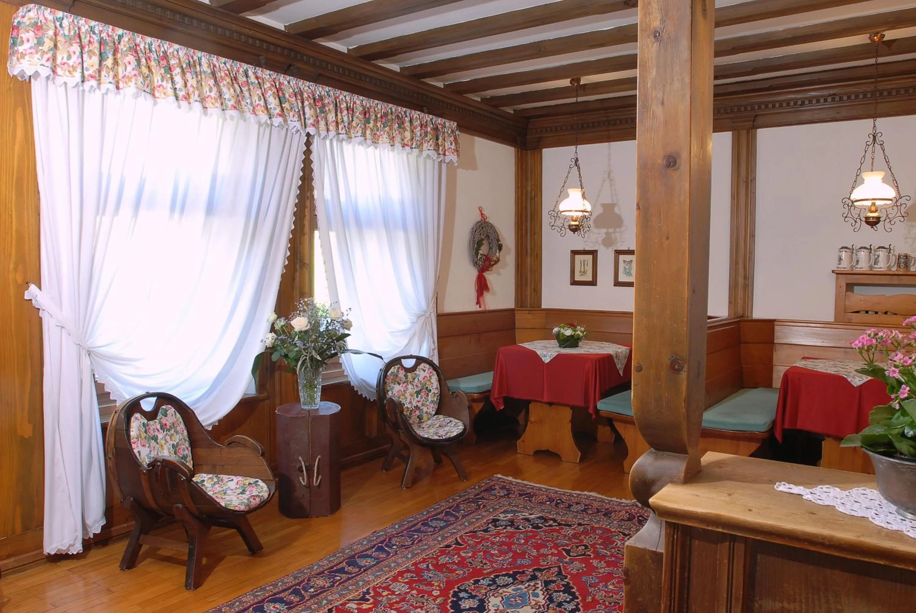 Communal lounge/ TV room in Hotel Albergo Dolomiti