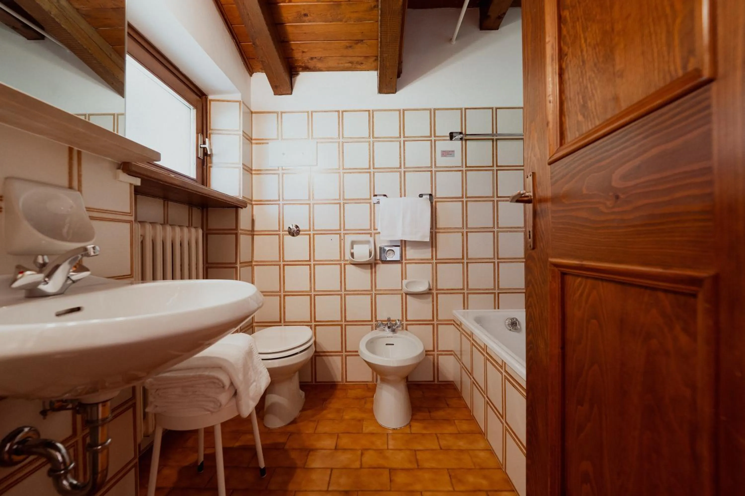 Bathroom in Hotel Albergo Dolomiti