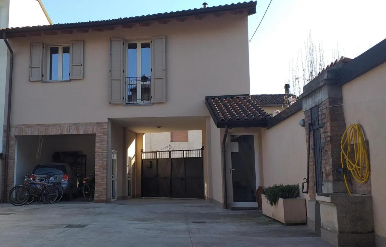 Facade/entrance in Up b&b