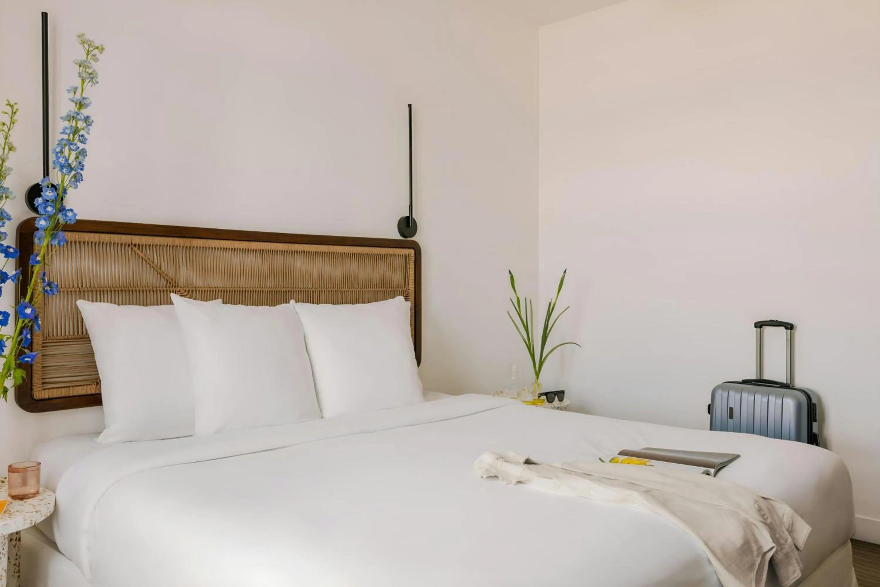 Bedroom, Bed in Yelo Belle Epoque Hotel Centre Ville, Sonder by Marriott Bonvoy