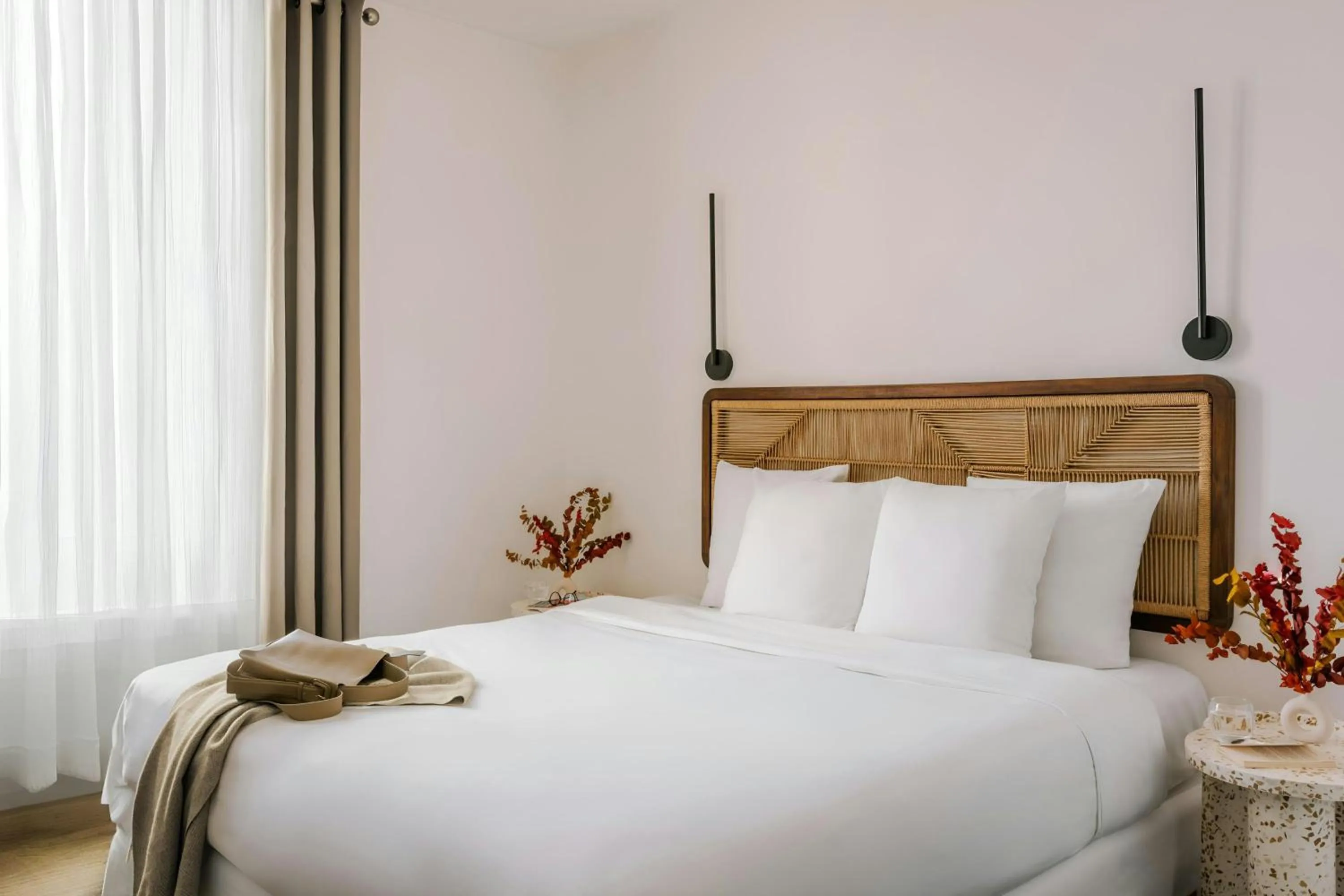 Bedroom, Bed in Yelo Belle Epoque Hotel Centre Ville, Sonder by Marriott Bonvoy