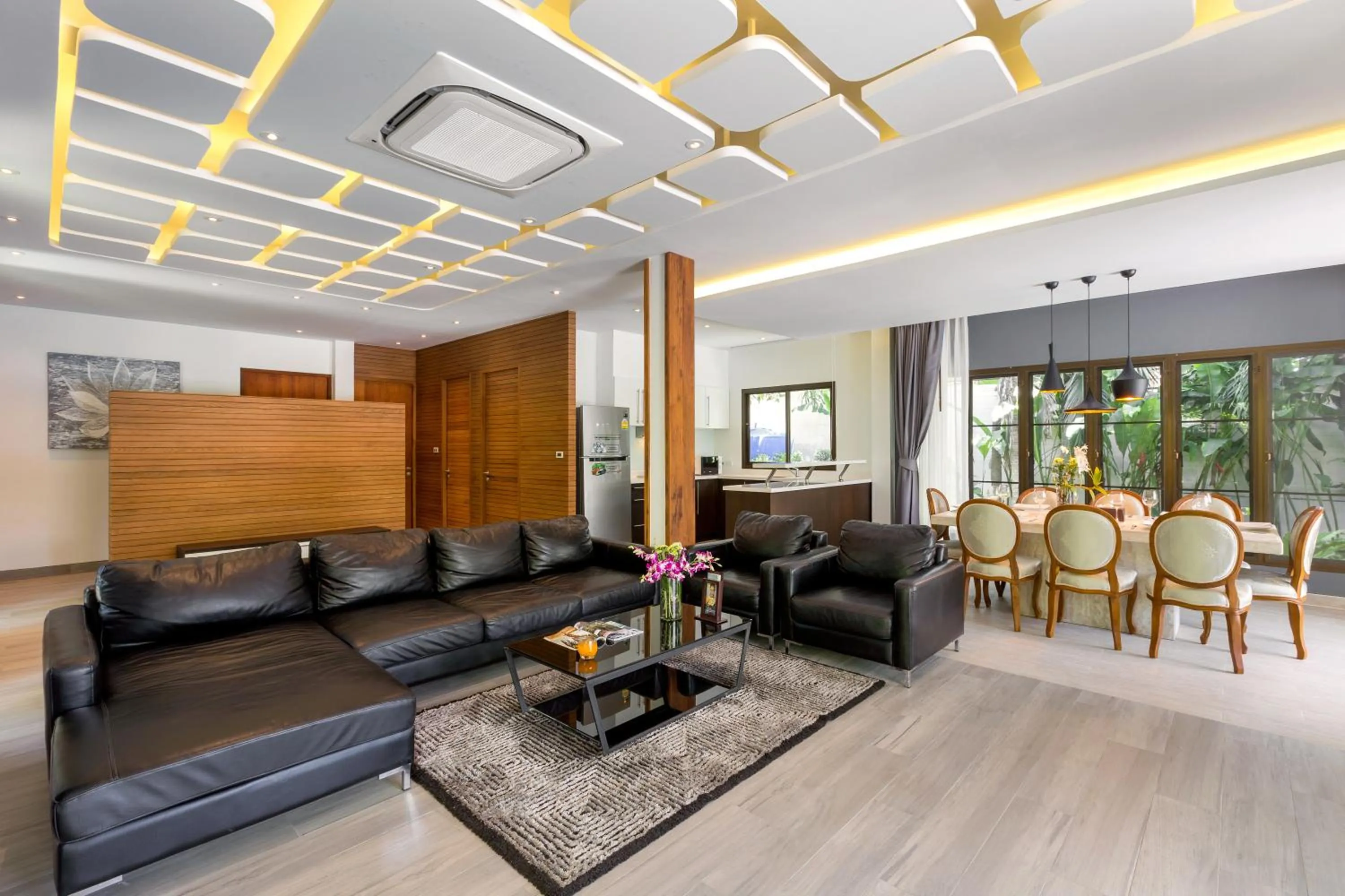 Kitchen or kitchenette in Karon Beach Pool Villa - Sha Extra Plus