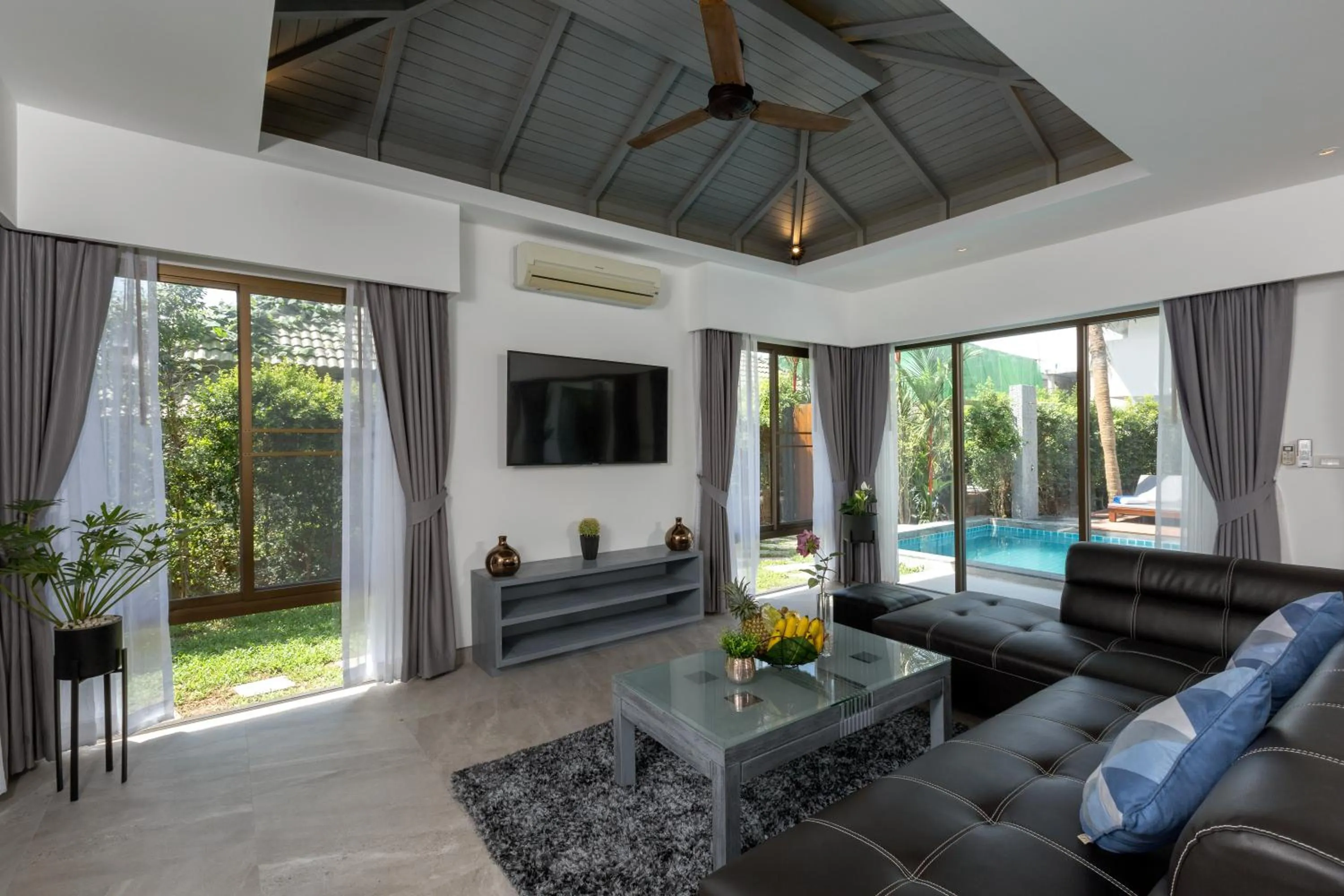 Living room in Karon Beach Pool Villa - Sha Extra Plus