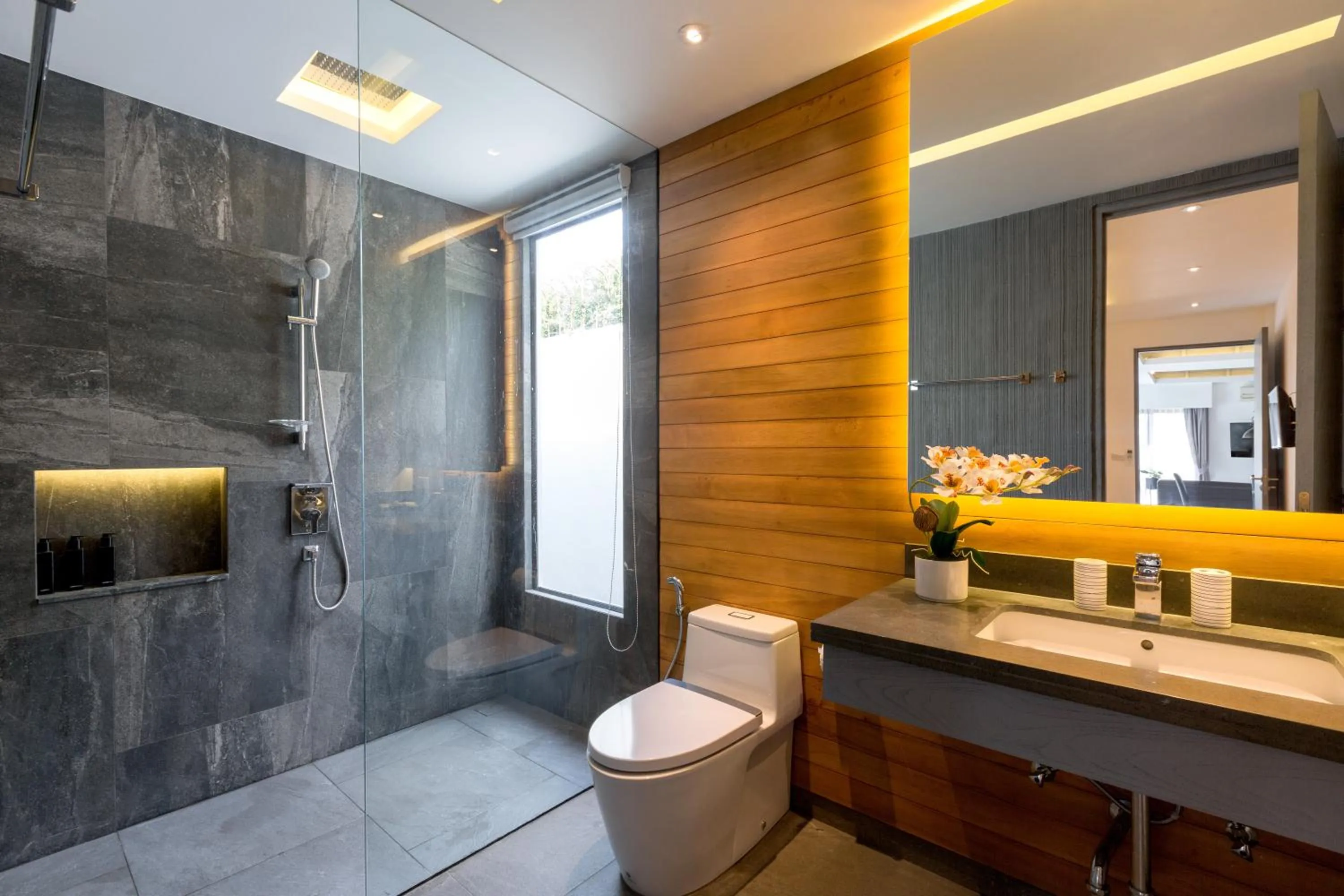 Bathroom in Karon Beach Pool Villa - Sha Extra Plus