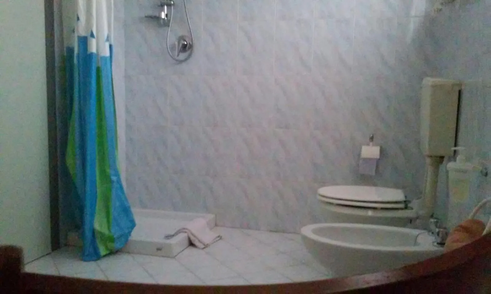 Shower in B&B Al Verde & Mare