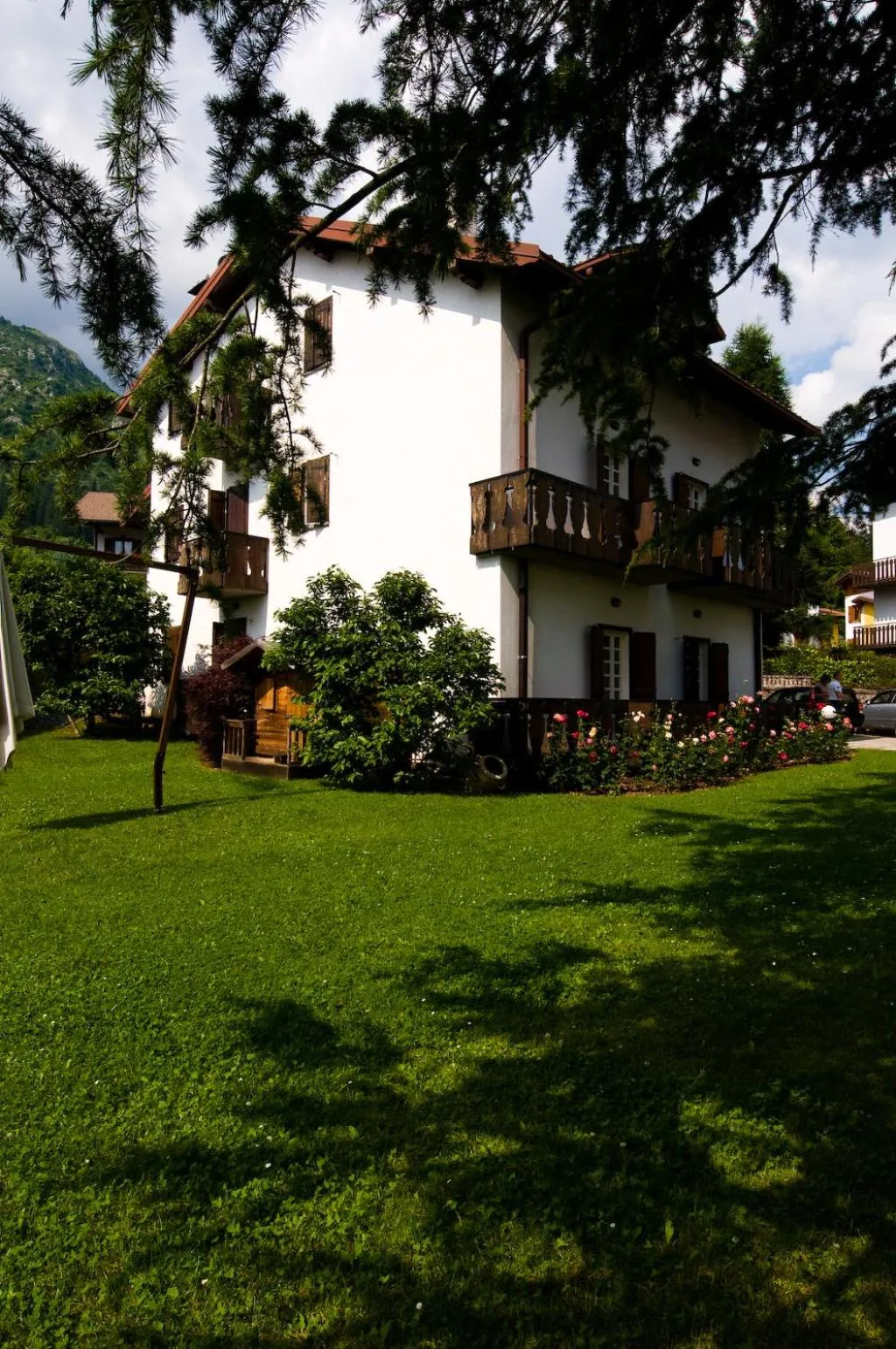 Property building in Lo Chalet