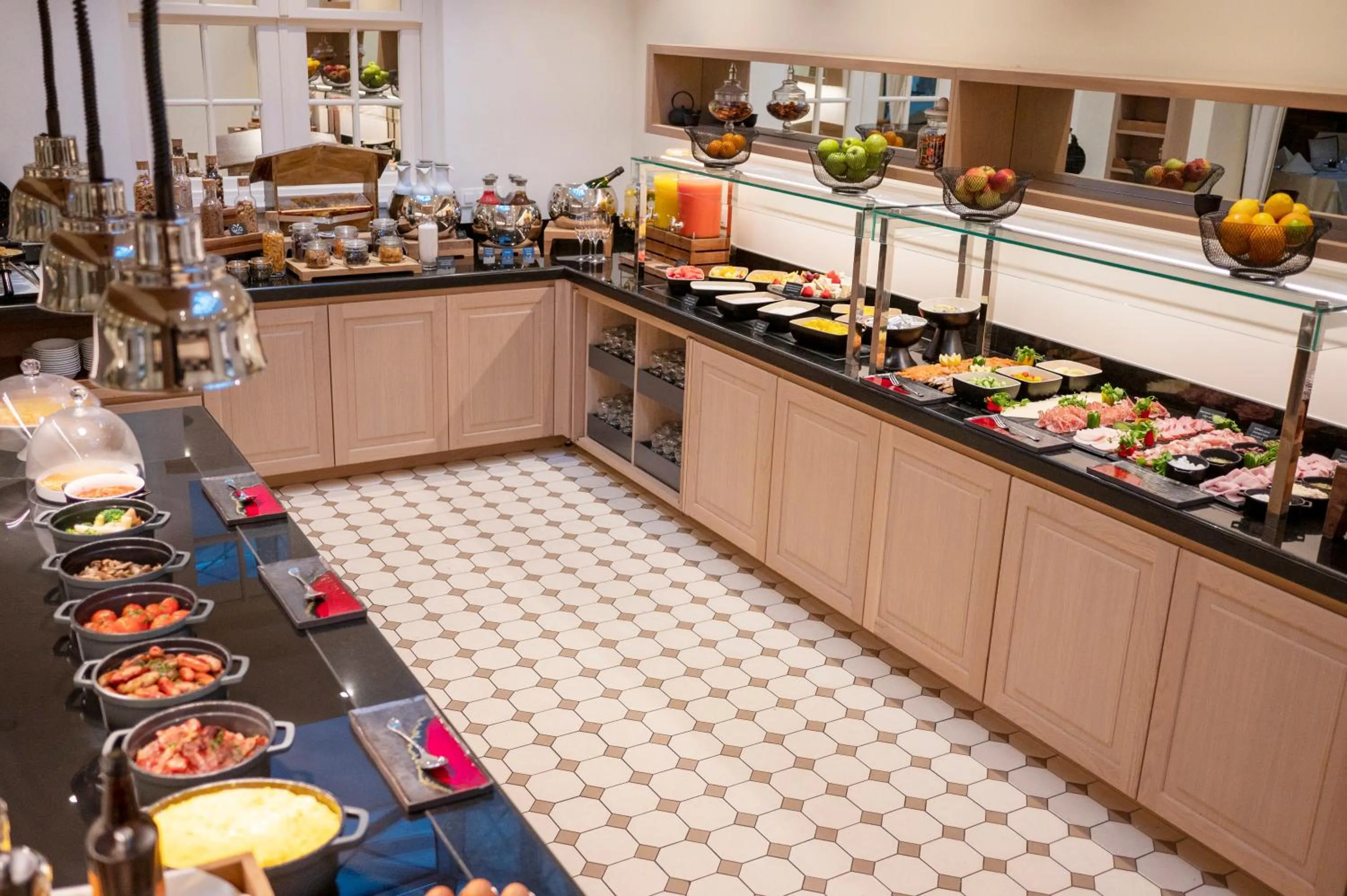 Breakfast in Stanhope Hotel by Thon Hotels