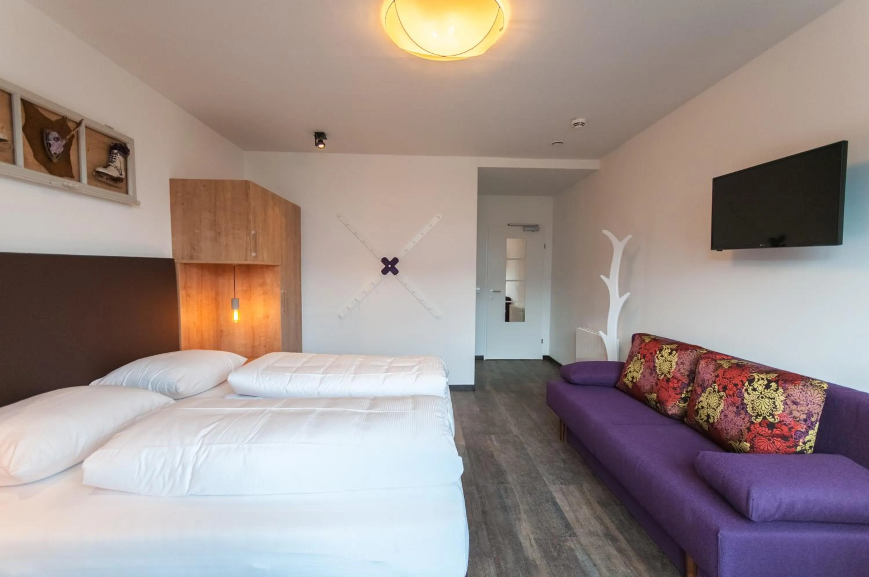 Bedroom, Bed in Pension Max SUMMERCARD INCLUDED