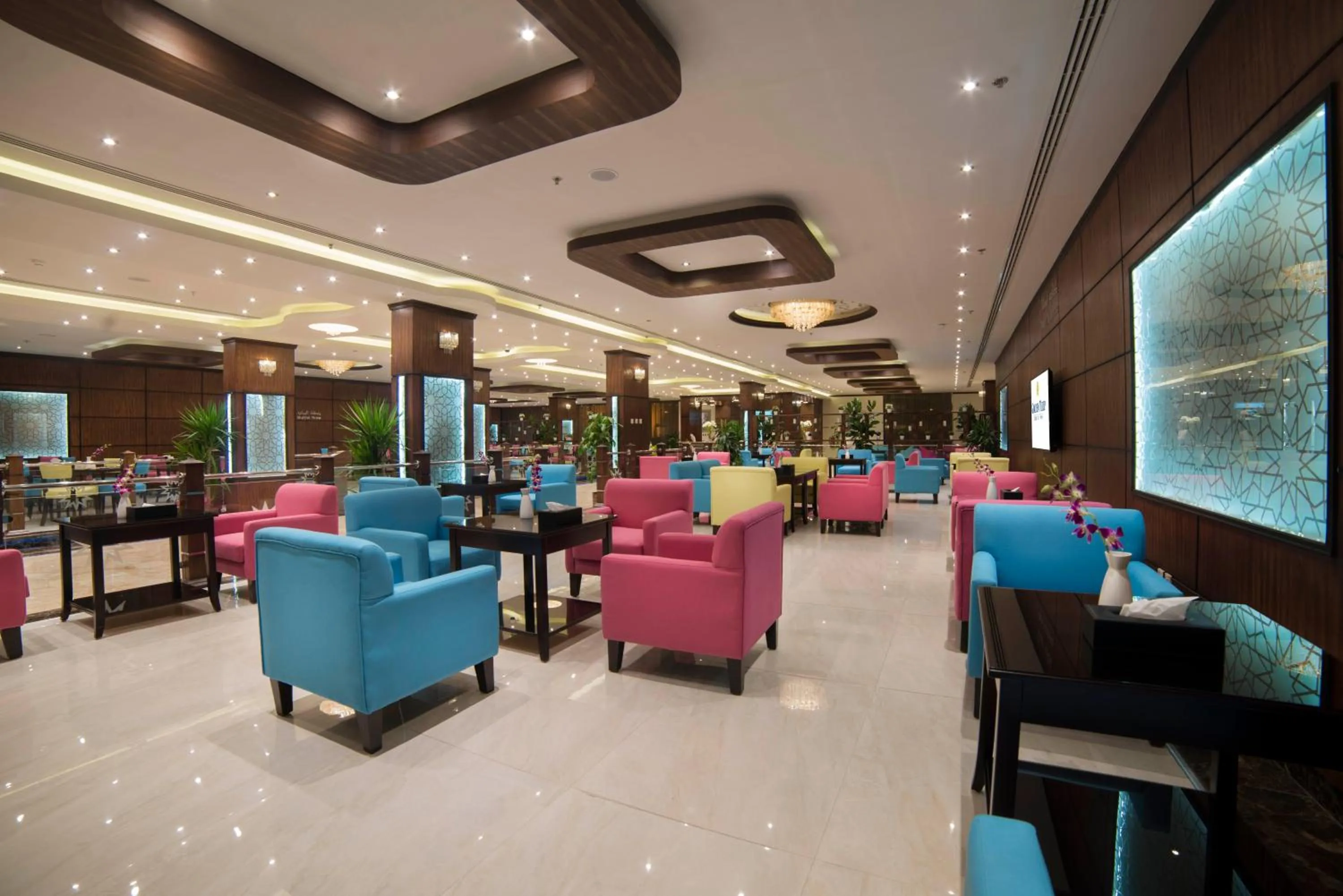 Restaurant/places to eat in Golden Bujari Hotel Al Khobar