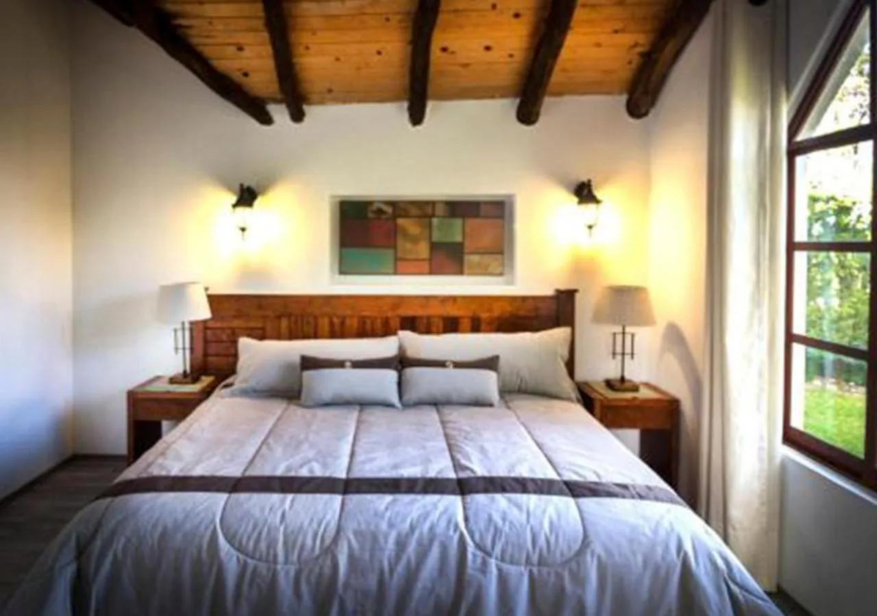 Photo of the whole room, Bed in La Mora Casa de Campo