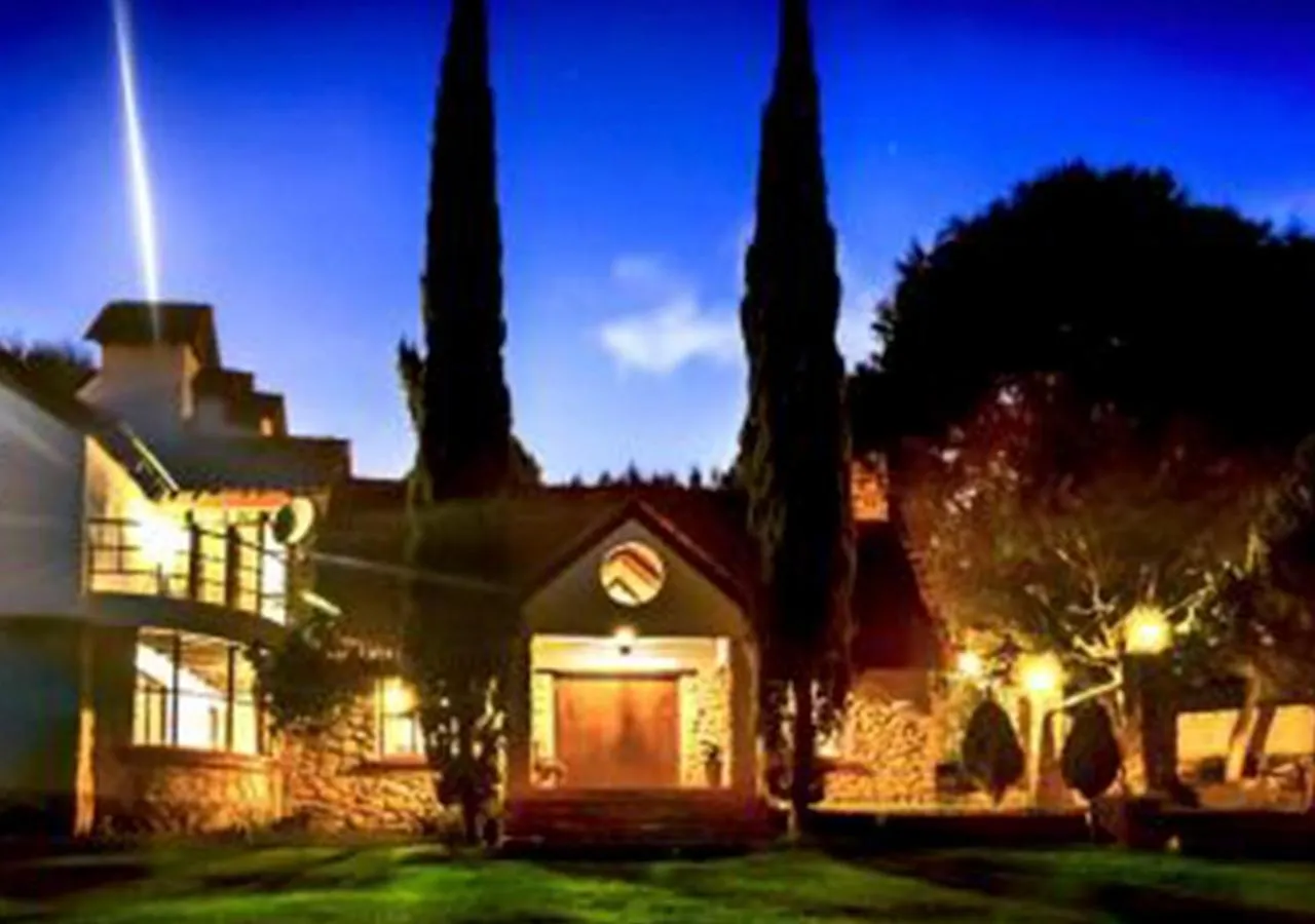 Property building in La Mora Casa de Campo