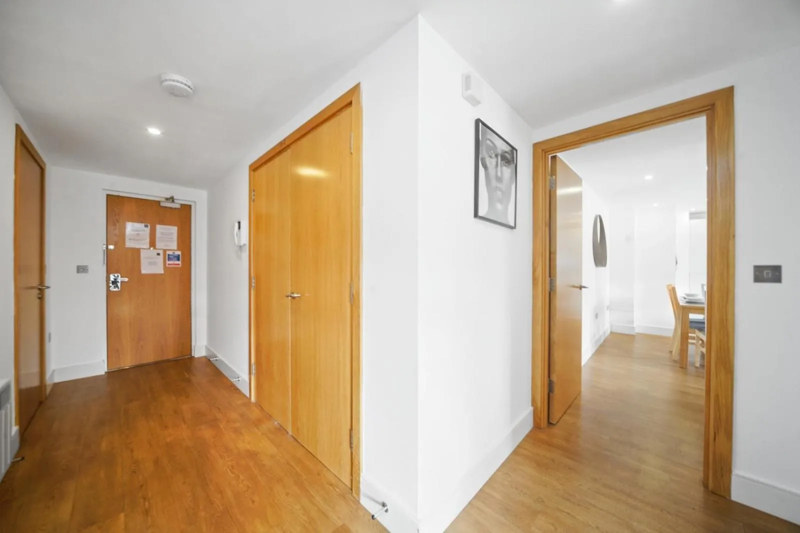 Photo of the whole room in Modern Apartments in Bayswater Central London FREE WIFI & AIRCON by City Stay Aparts London