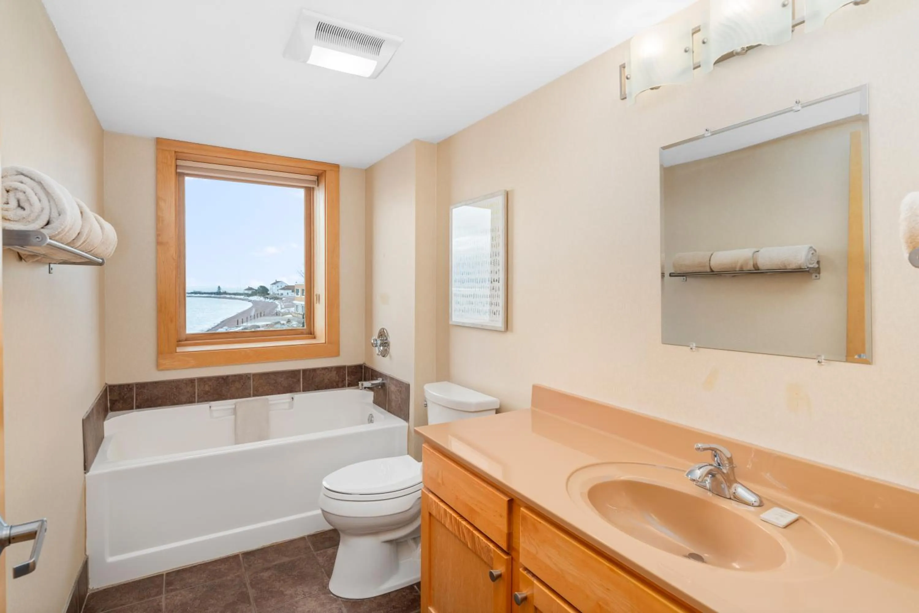 Bathroom in East Bay Suites