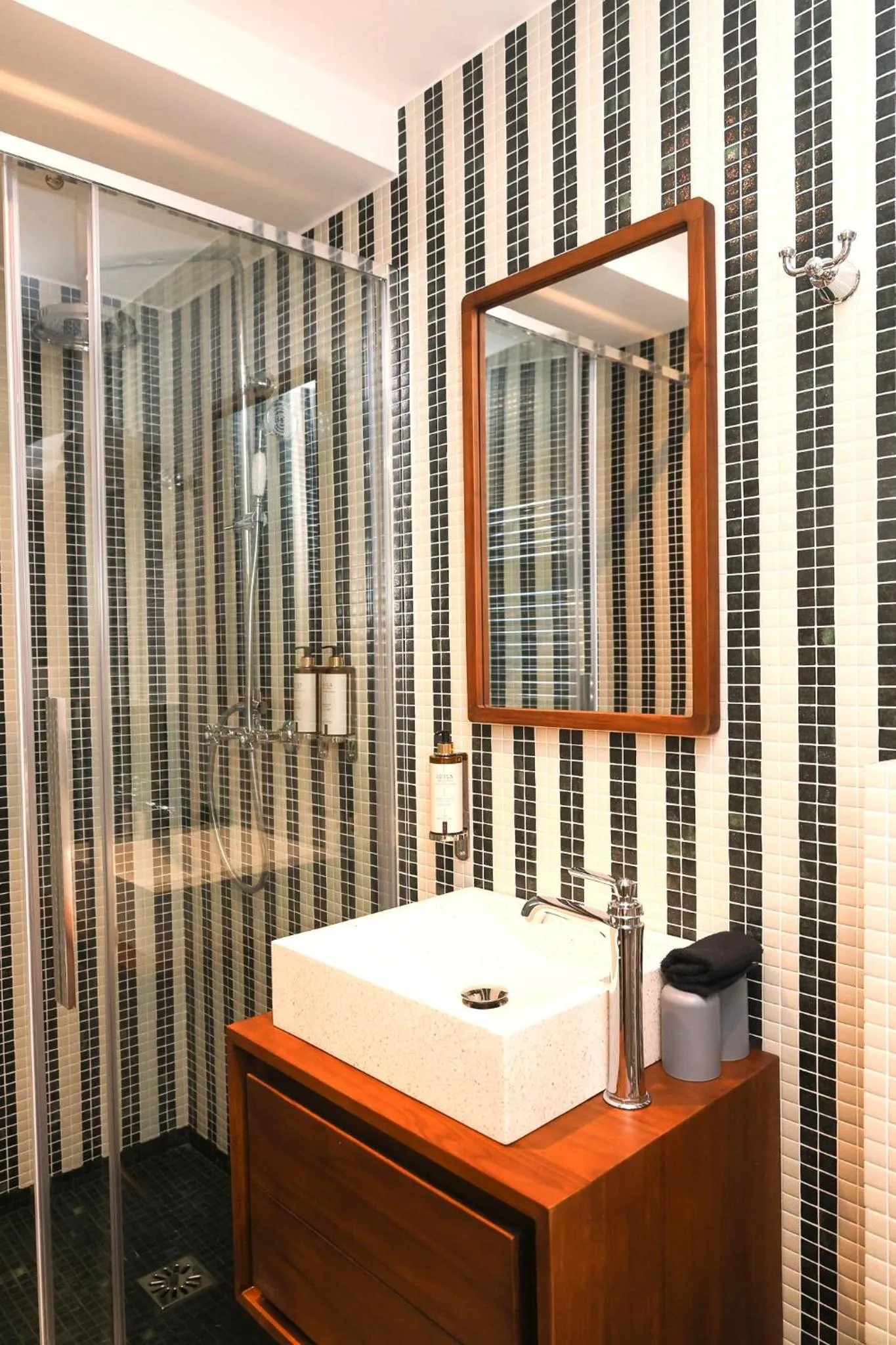 Bathroom in Hôtel d'Argenson