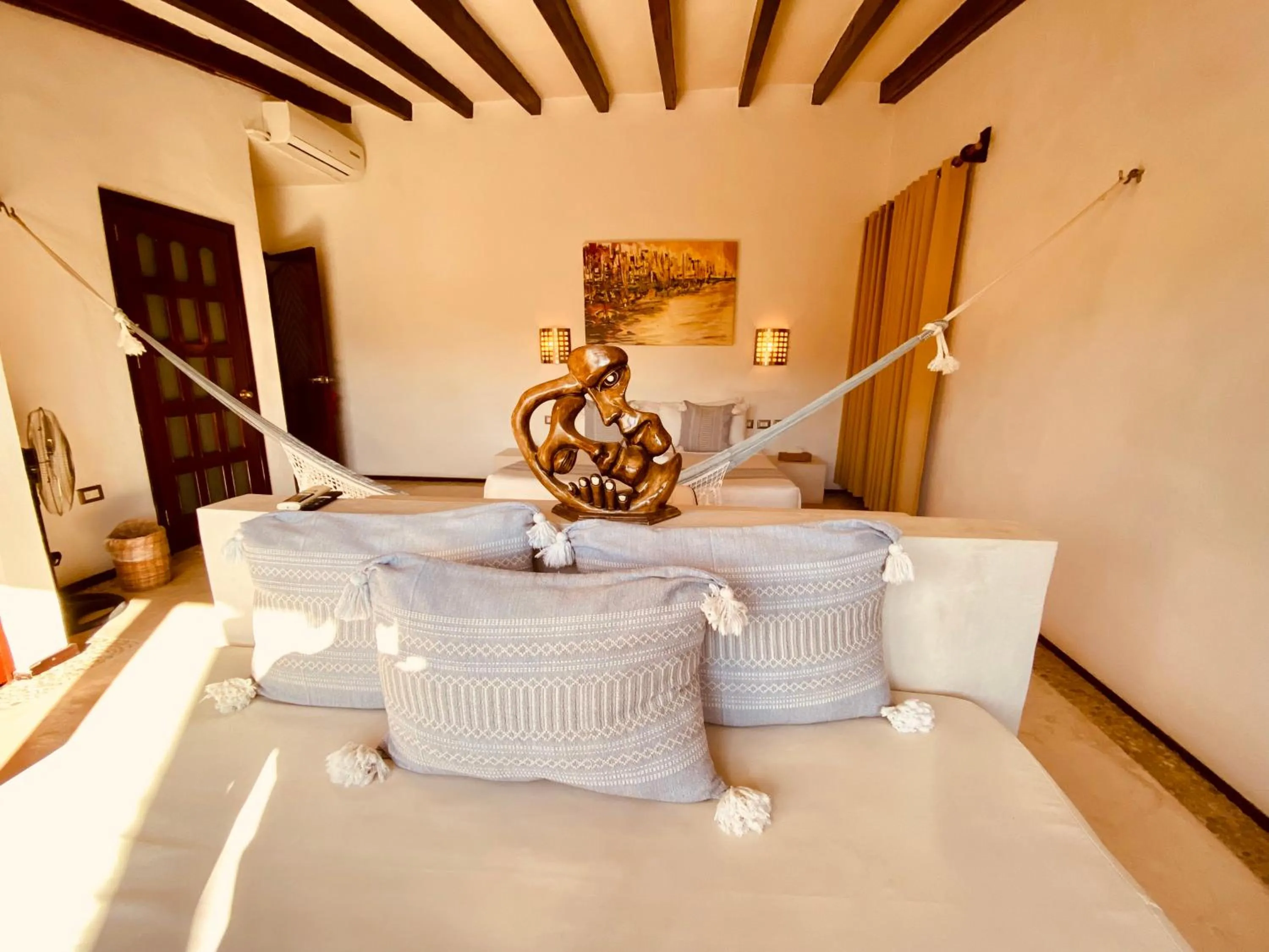 Bed in Hotel Para Ti - Adults Only