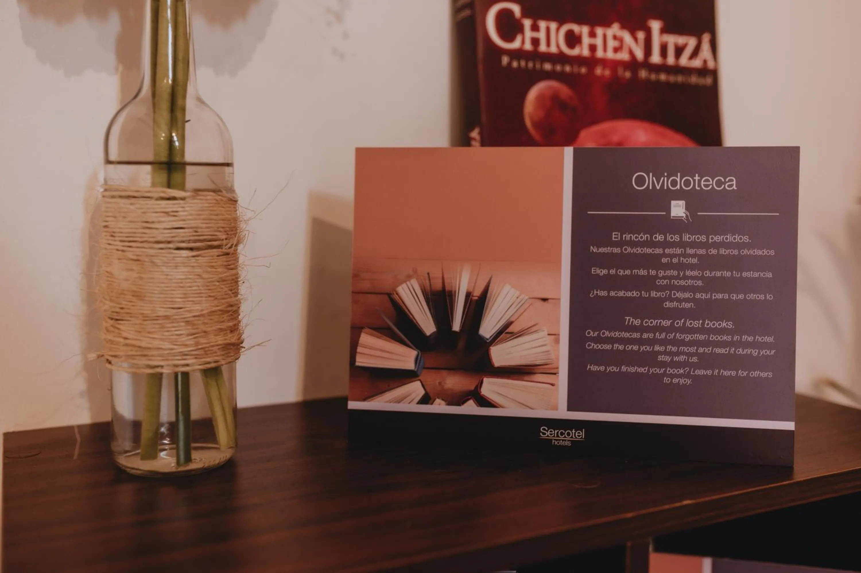 Library in Casona 61 Boutique Hotel Mérida