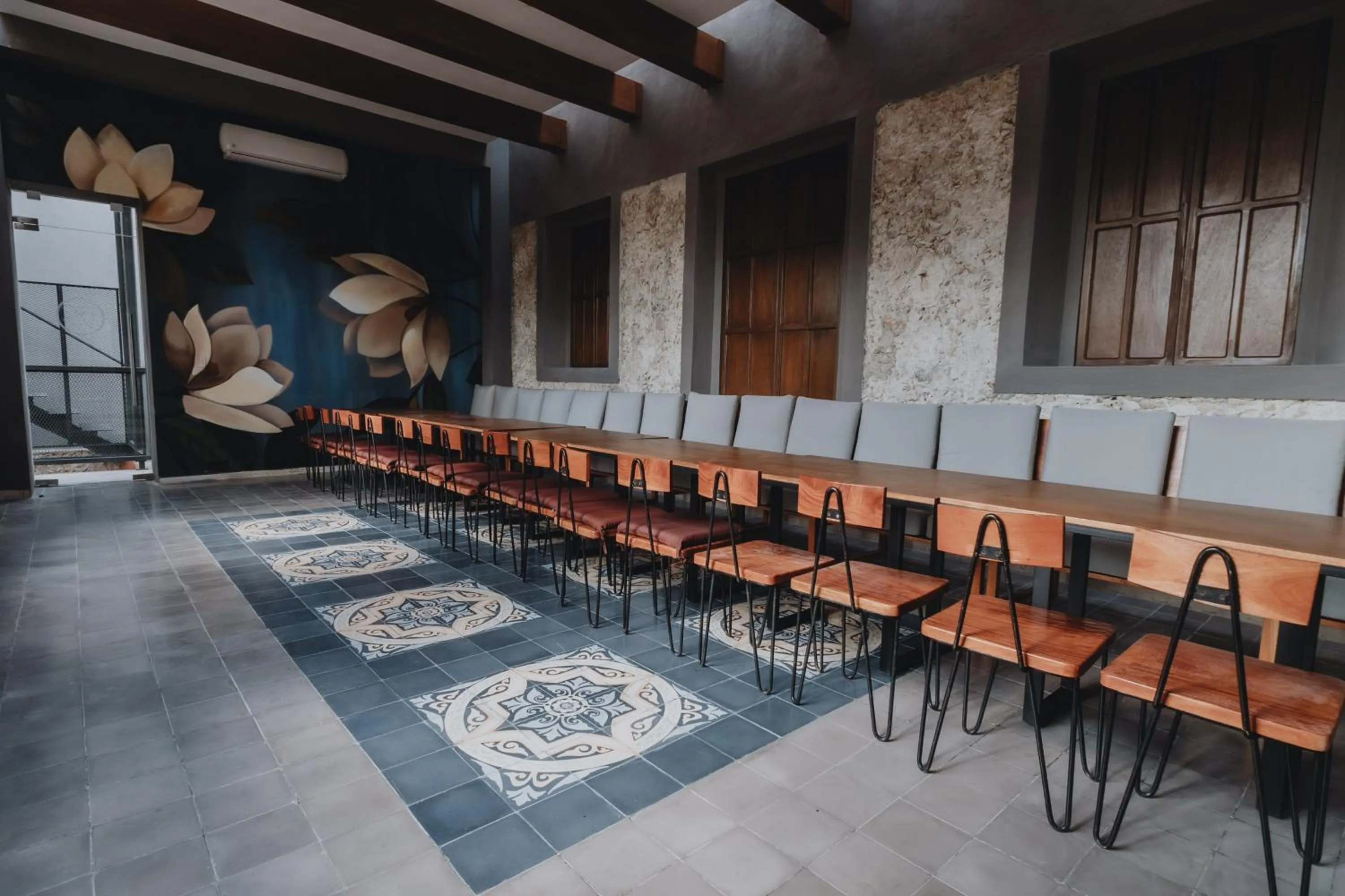 Business facilities in Casona 61 Boutique Hotel Mérida