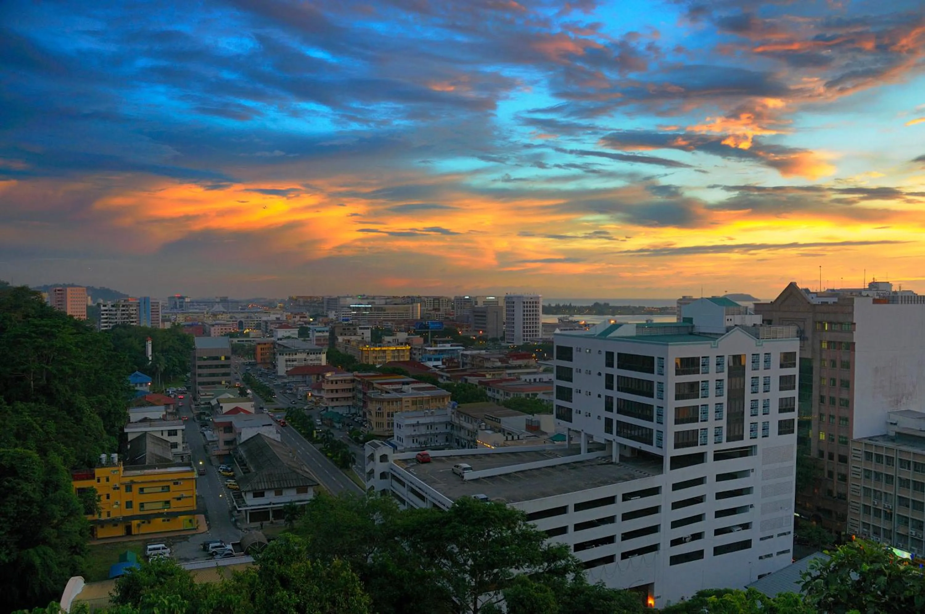 City view in Hotel Kooler Inn