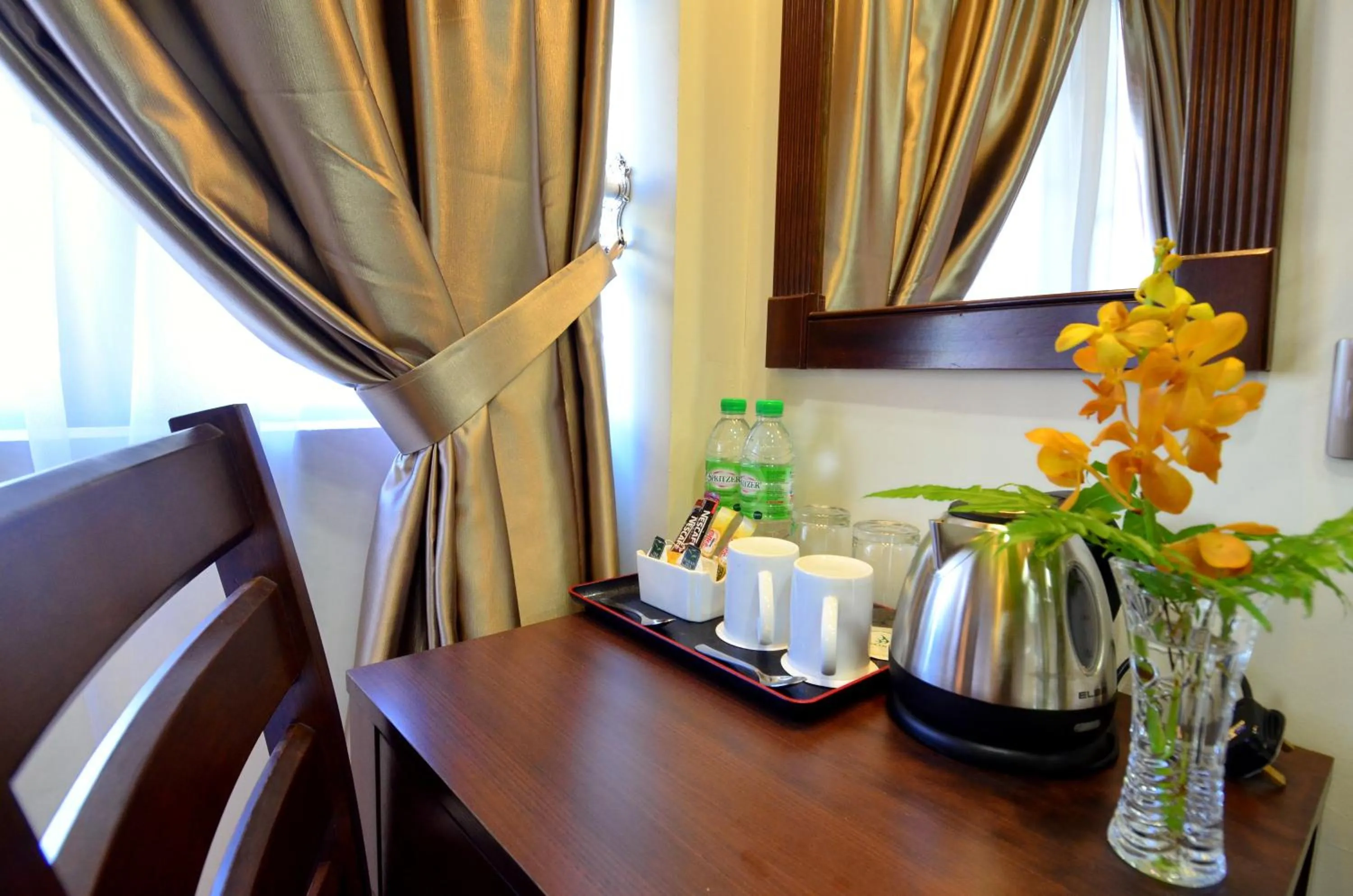 Coffee/tea facilities in Hotel Kooler Inn