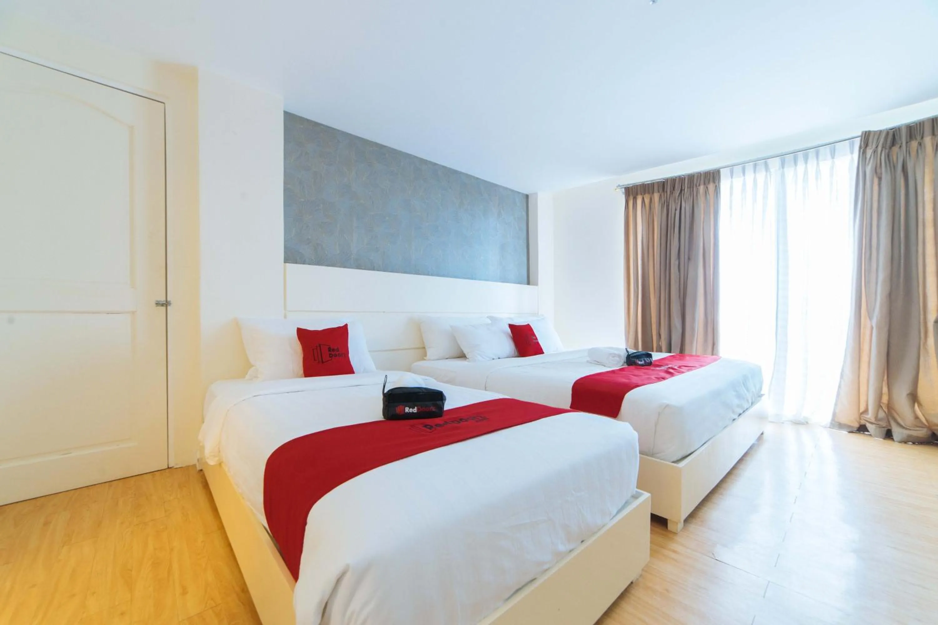 Bed in RedDoorz Plus at Hotel Metro Kalibo